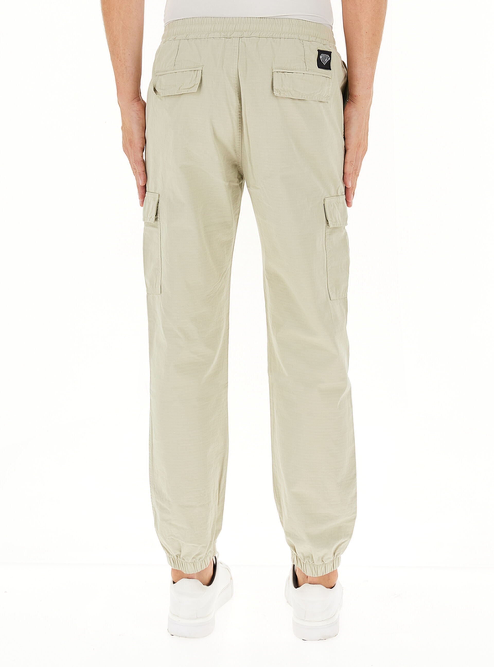 secondary product photo