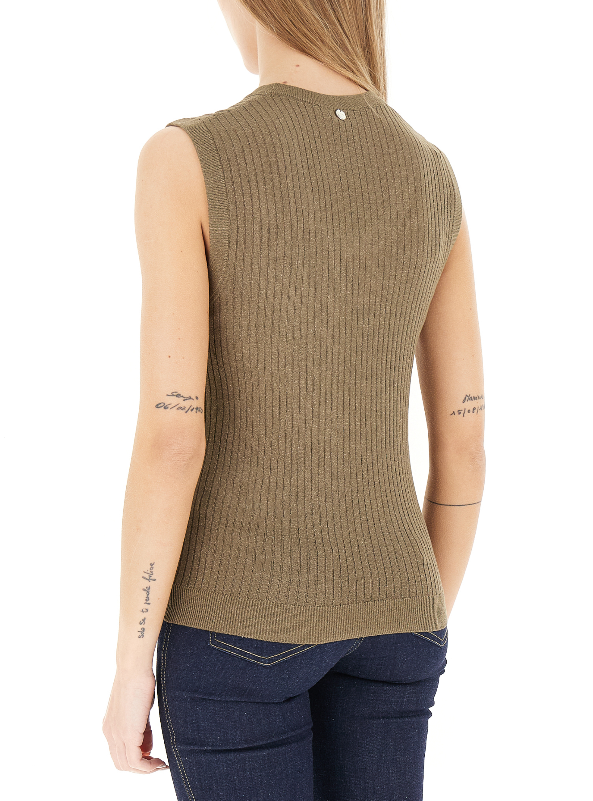 secondary product photo