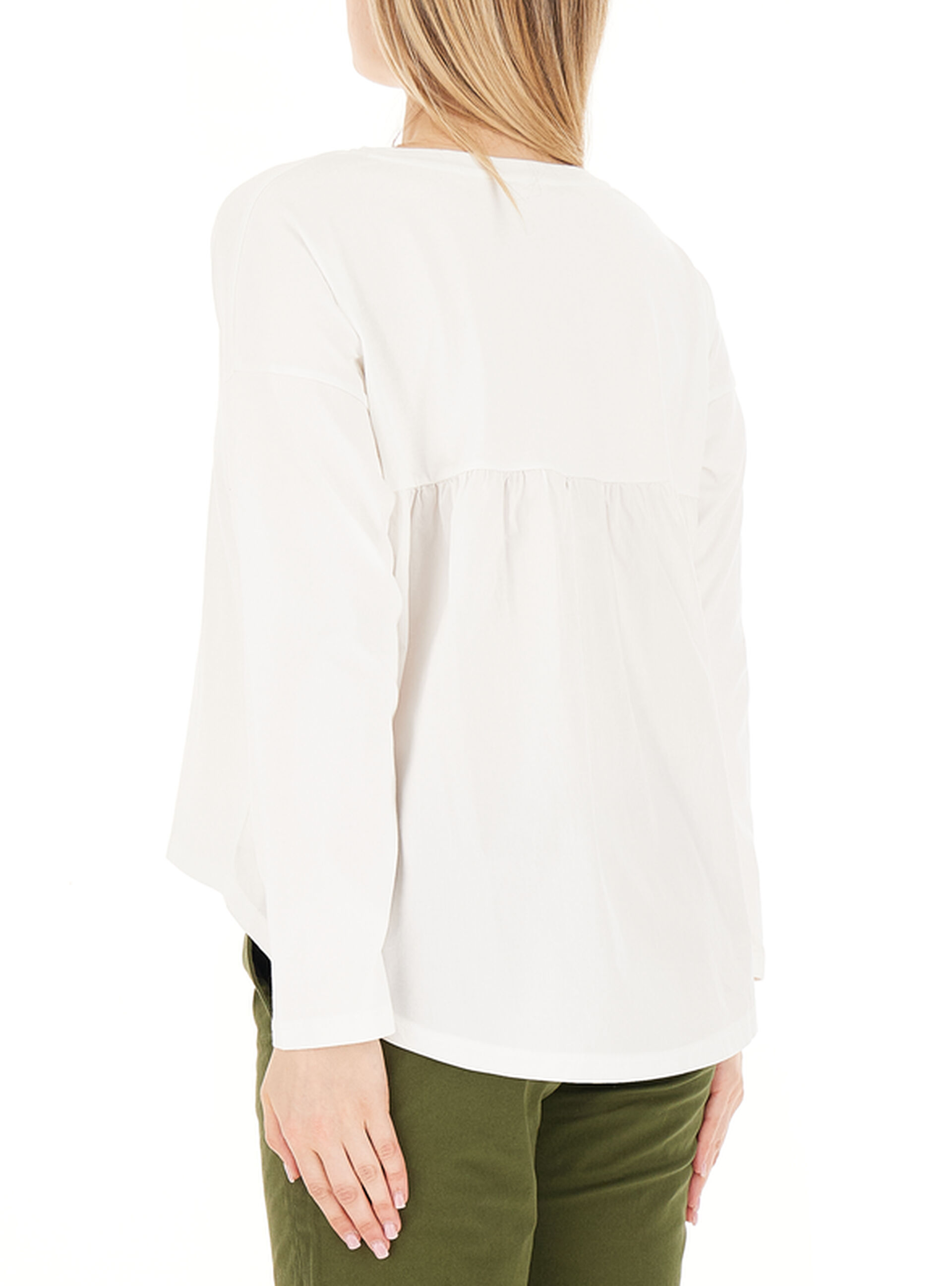 secondary product photo