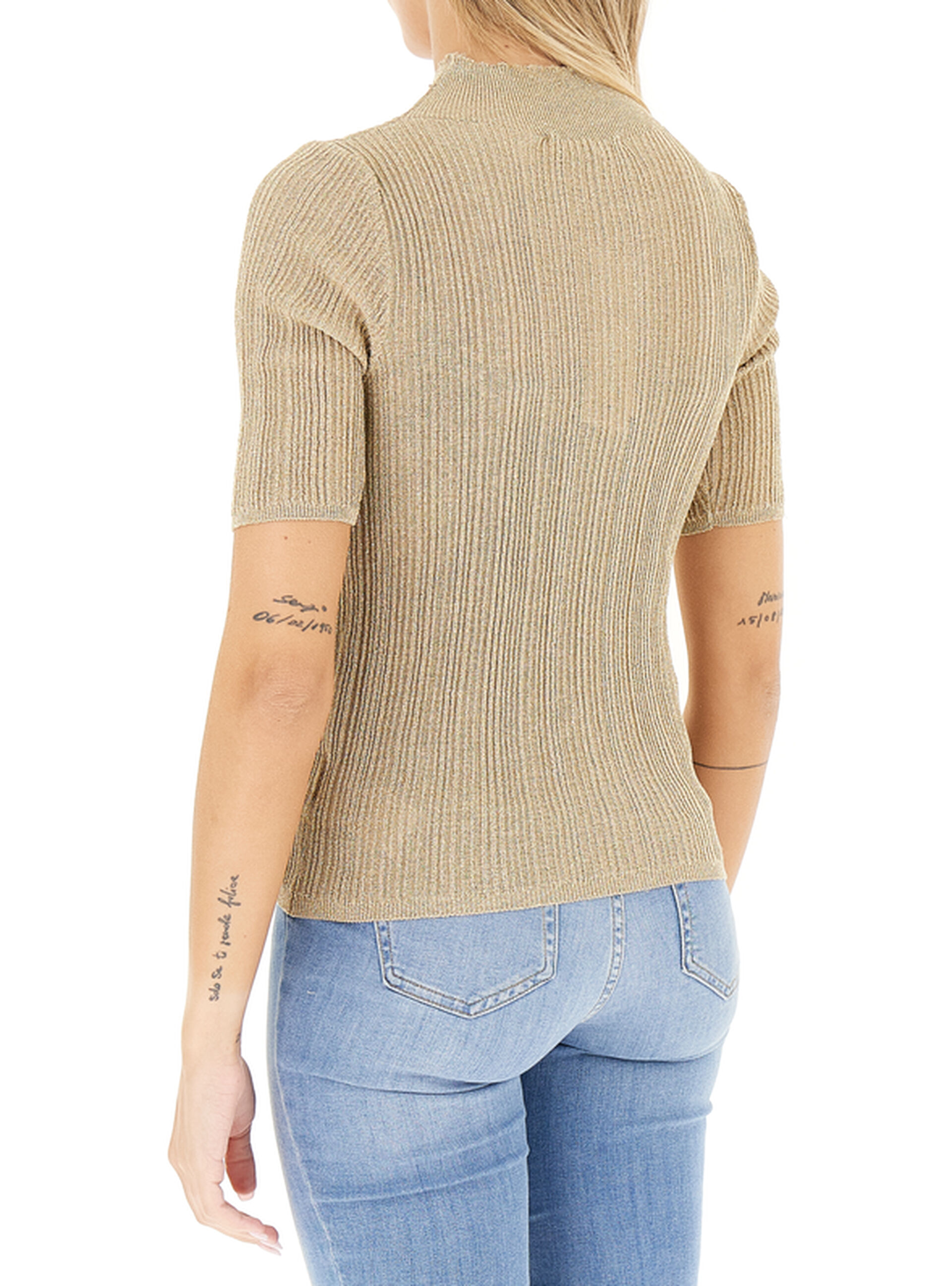 secondary product photo