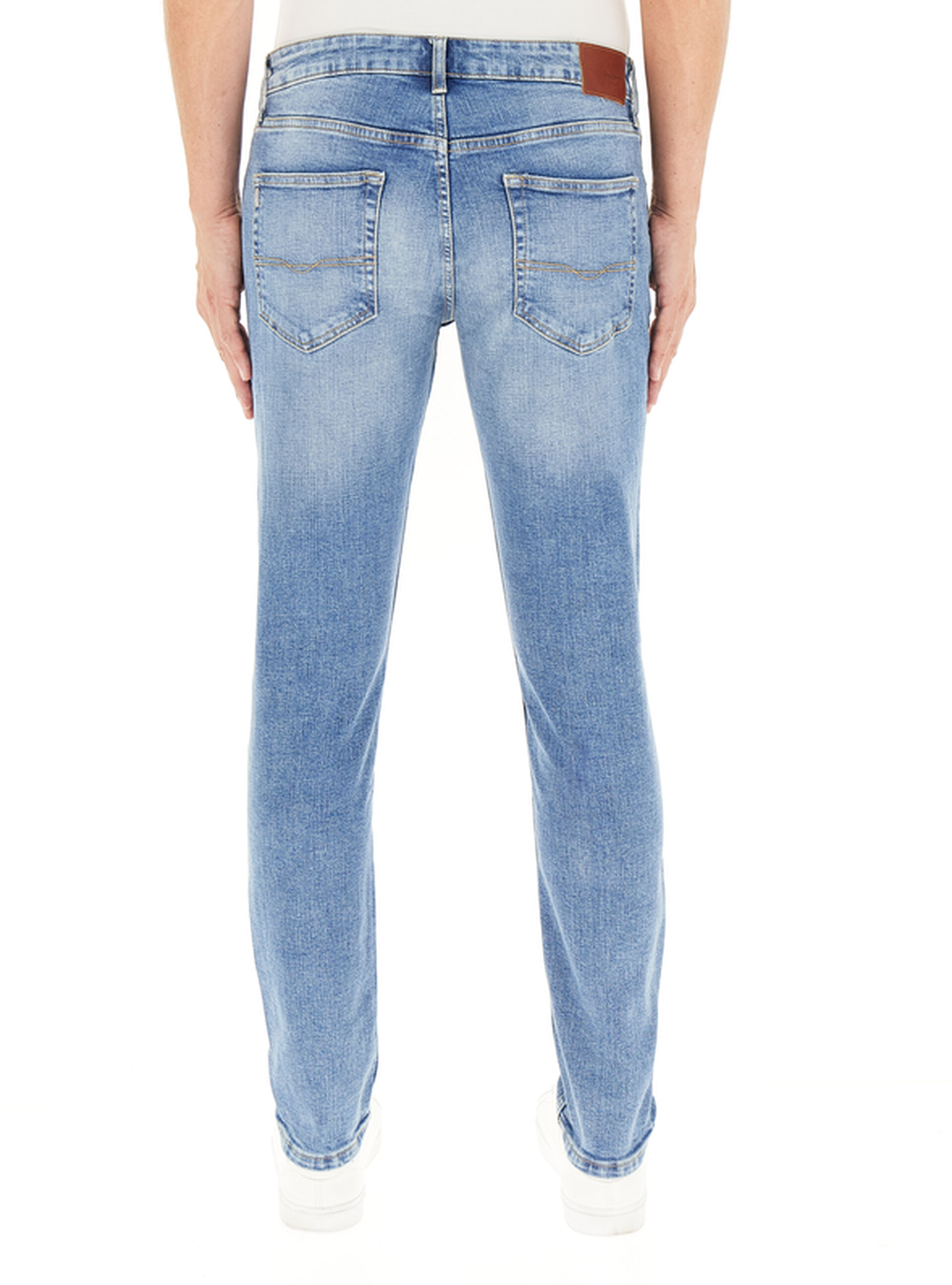 secondary product photo