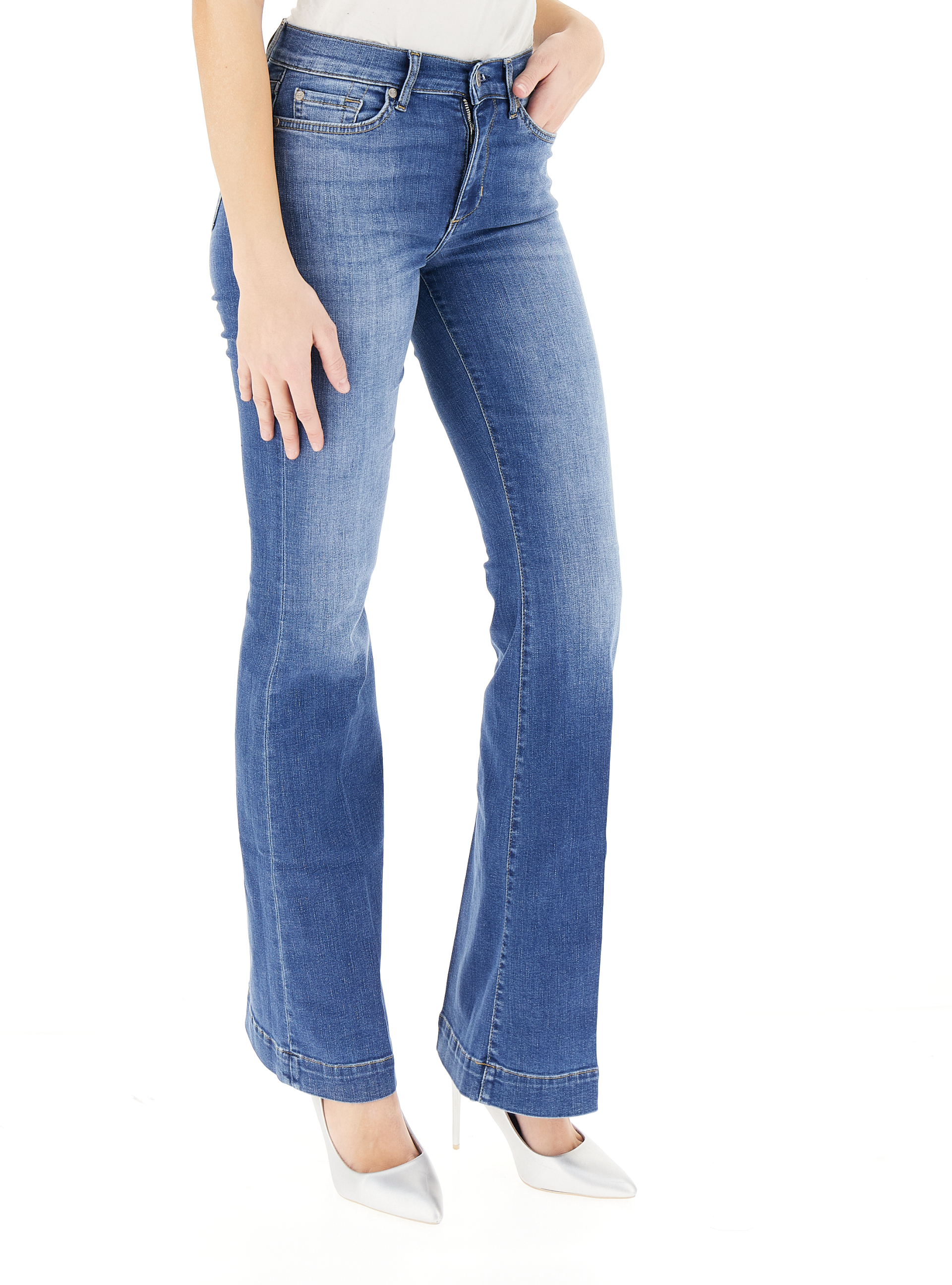 secondary product photo