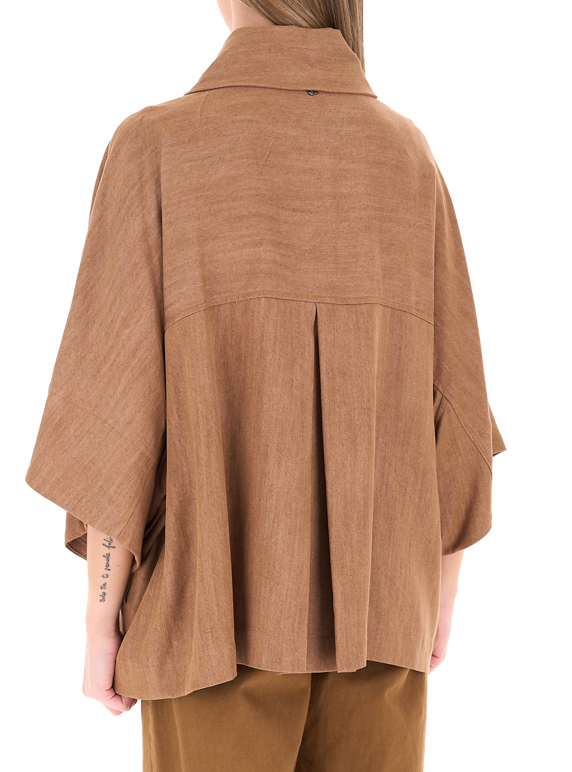 secondary product photo