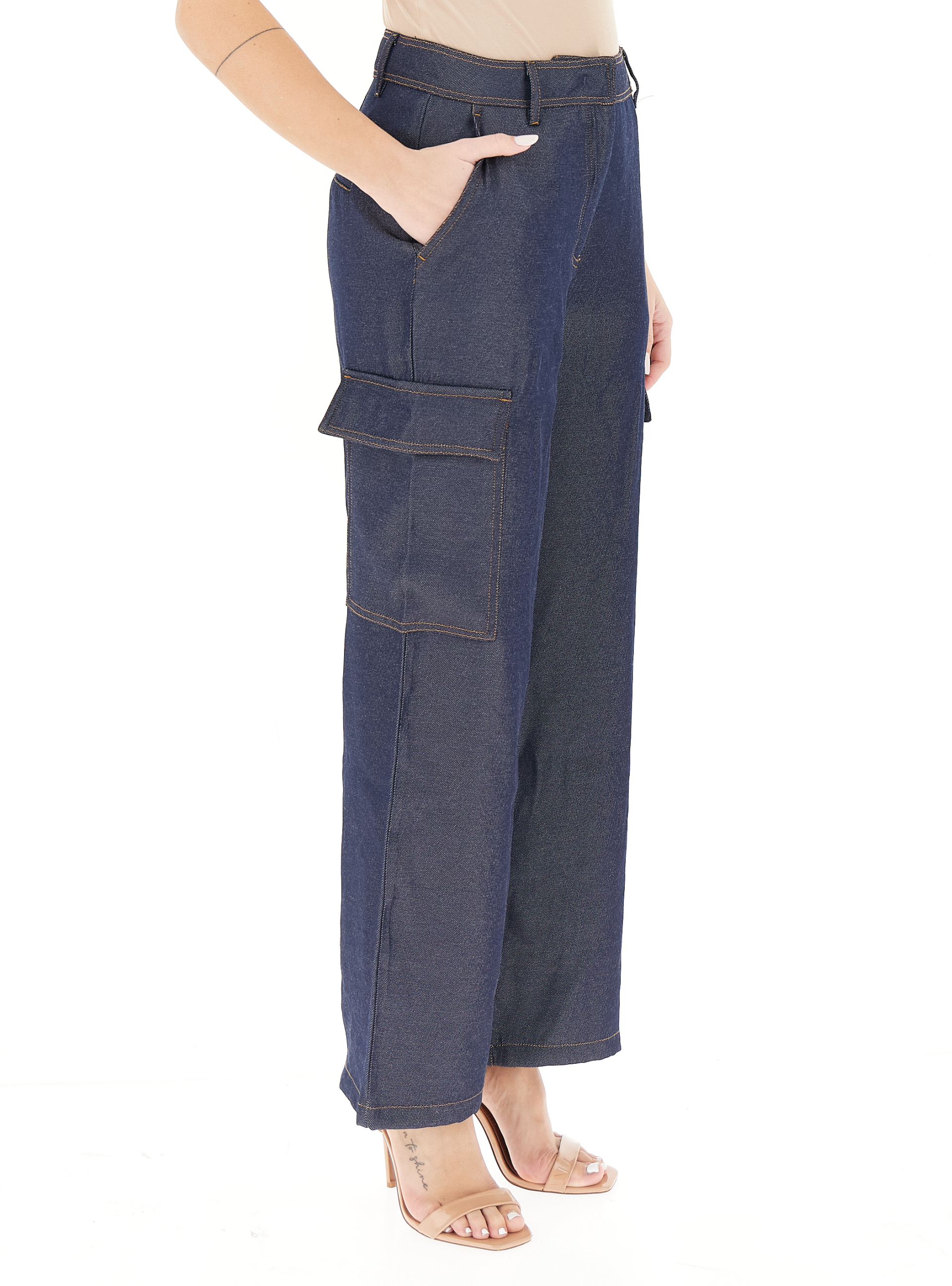 secondary product photo