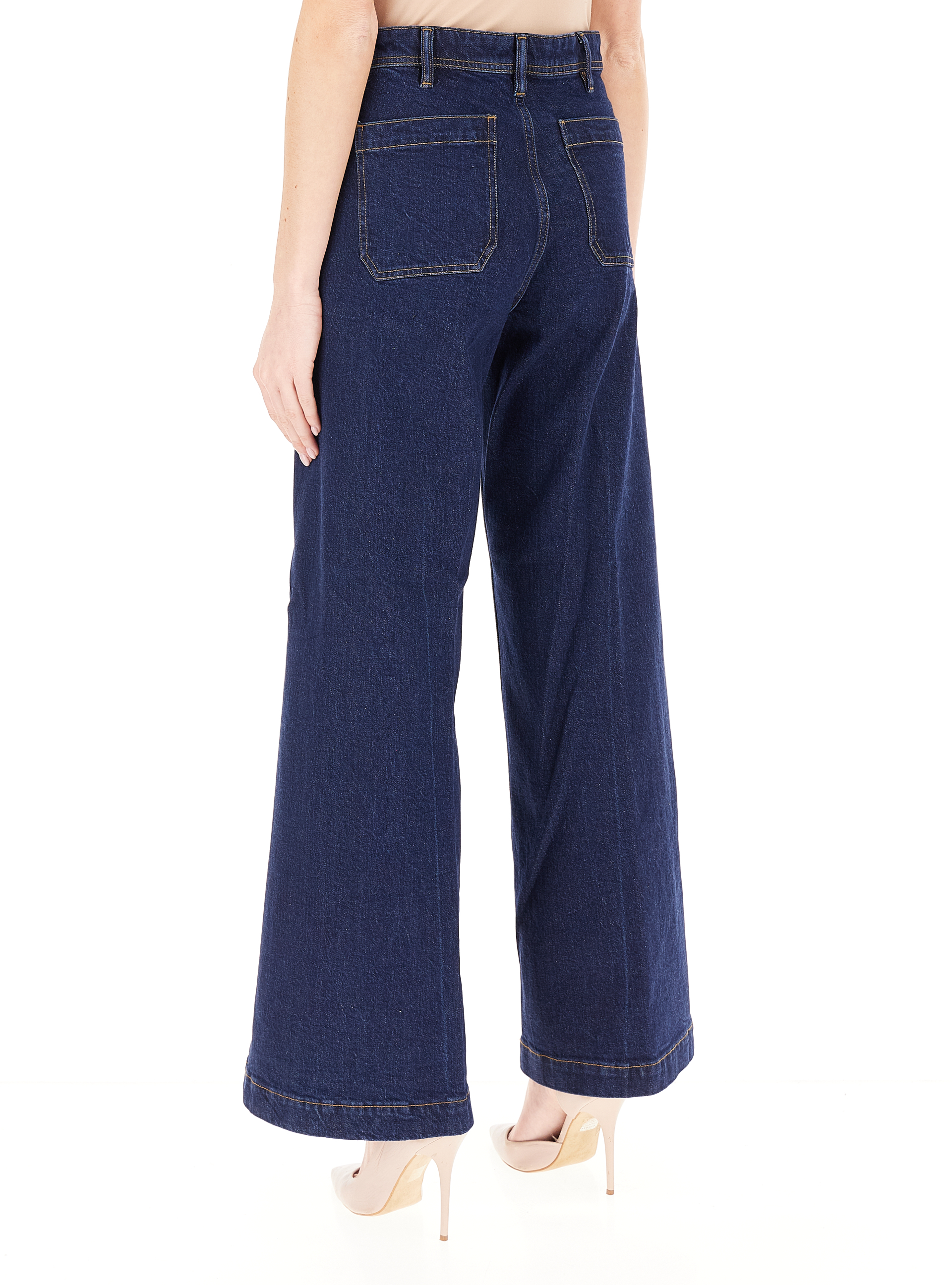 secondary product photo