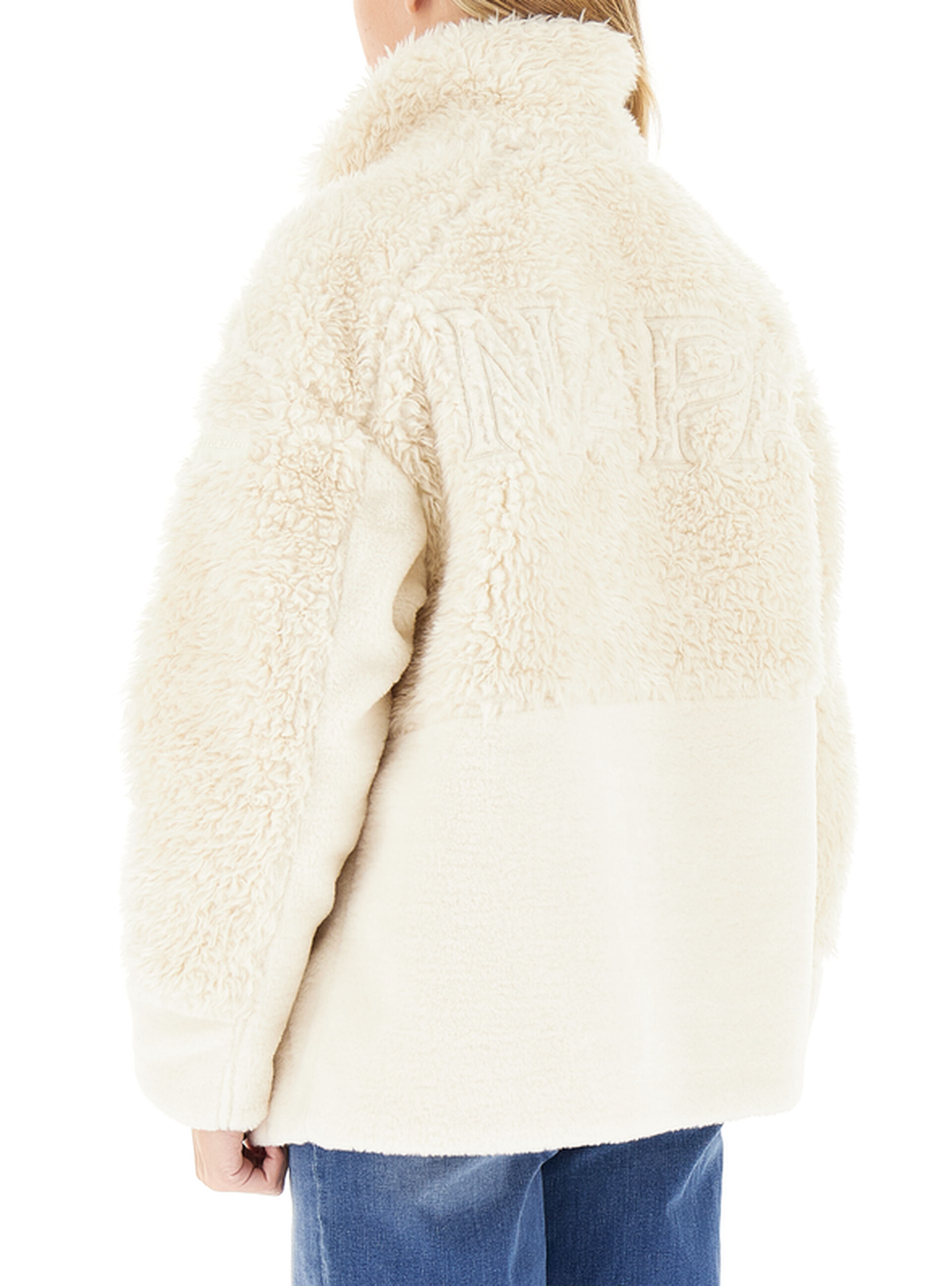 secondary product photo