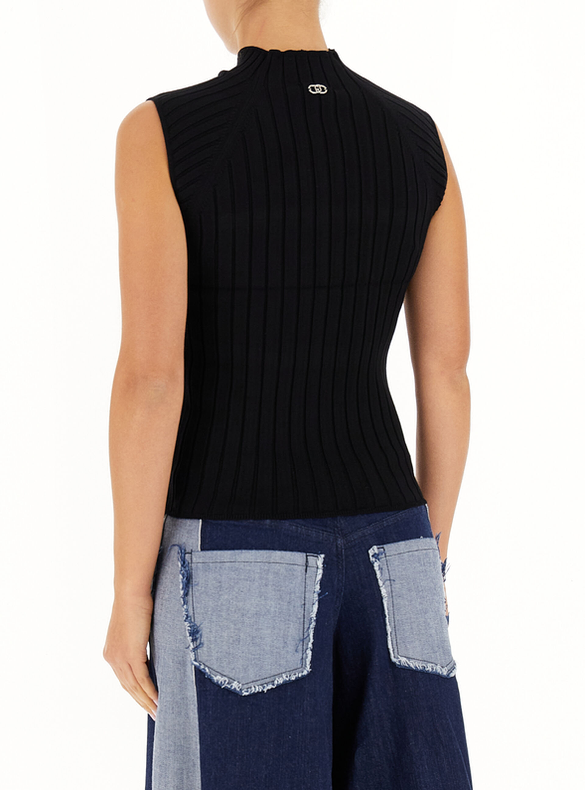 secondary product photo