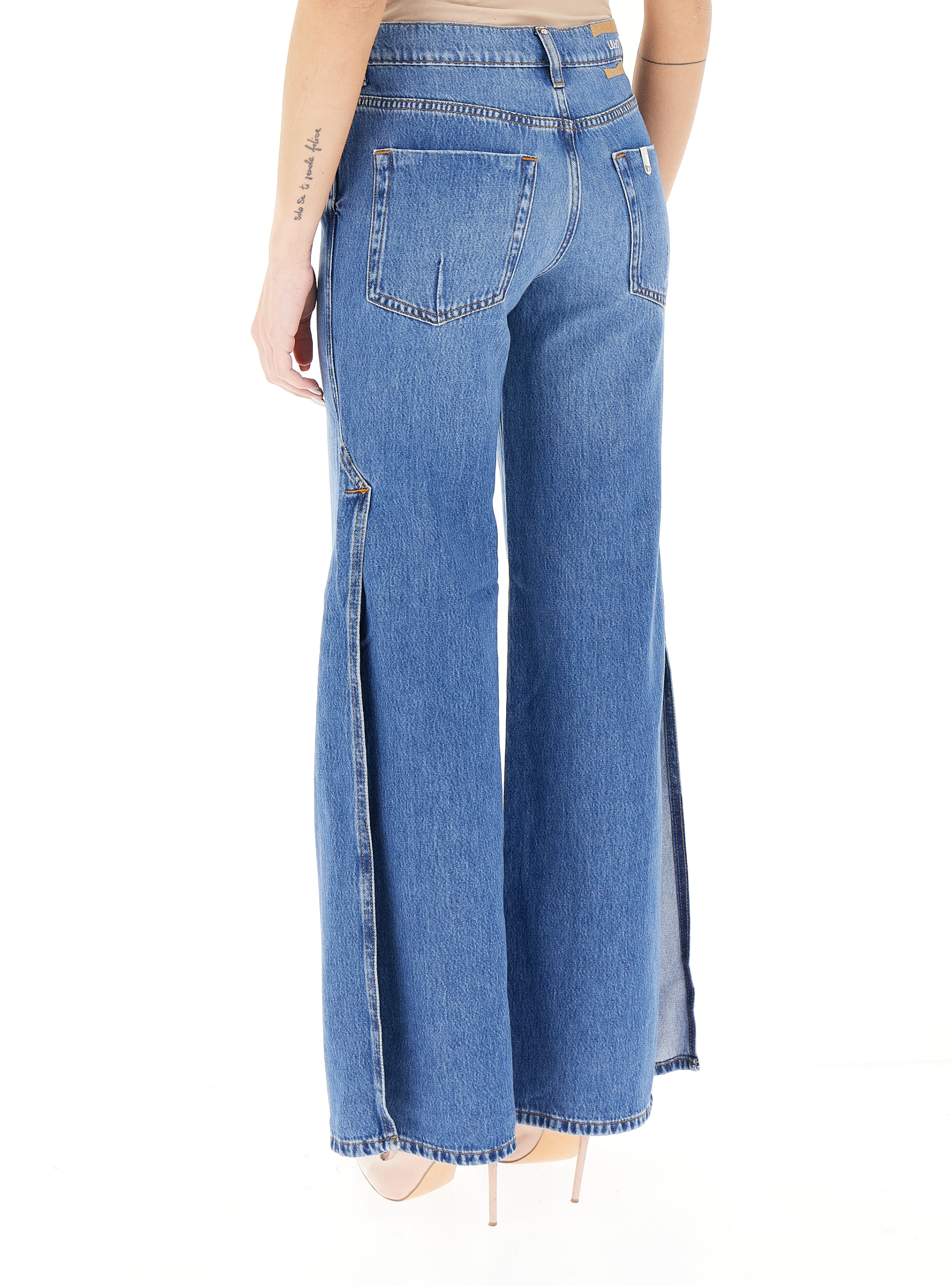 secondary product photo