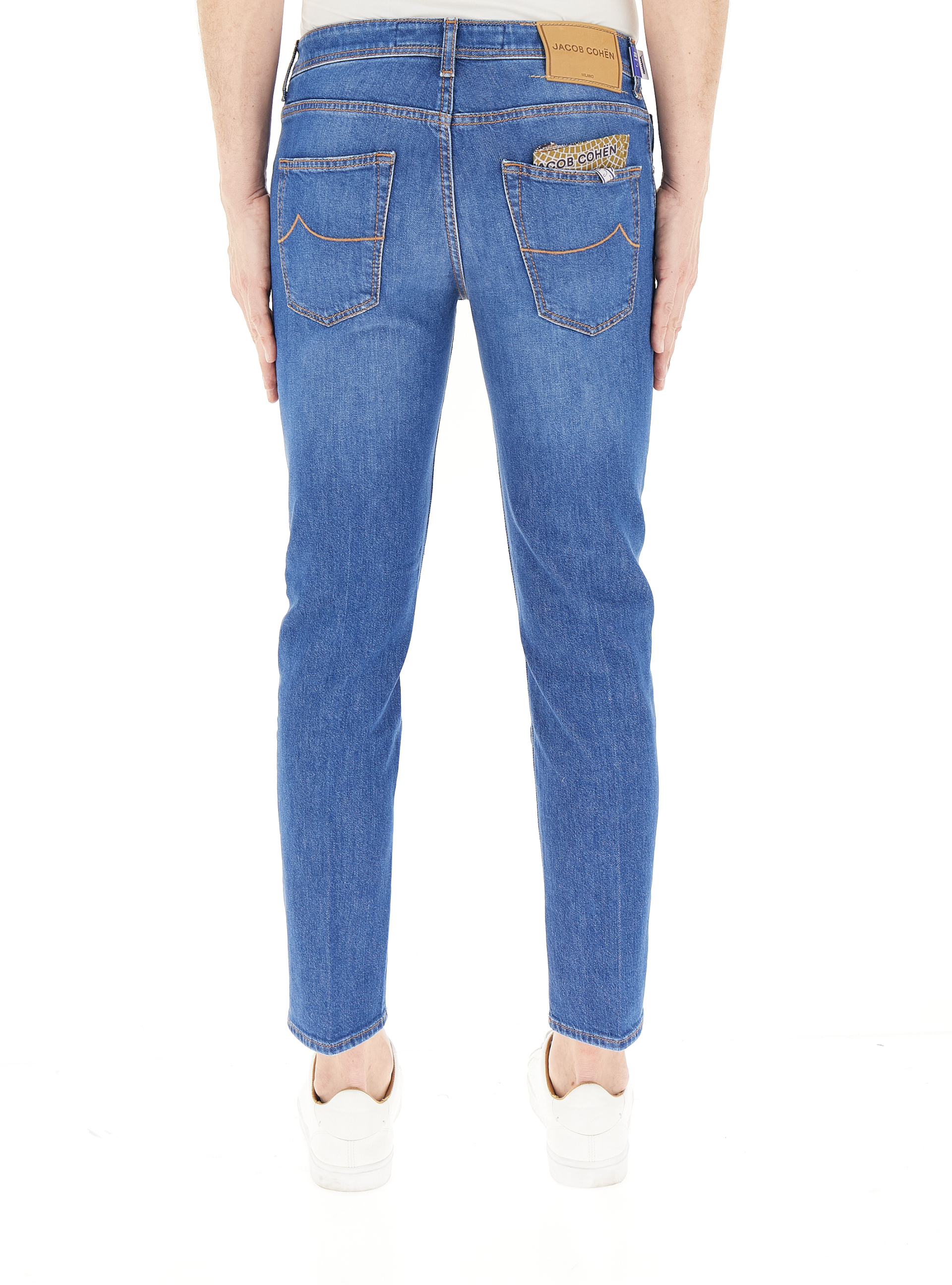 secondary product photo