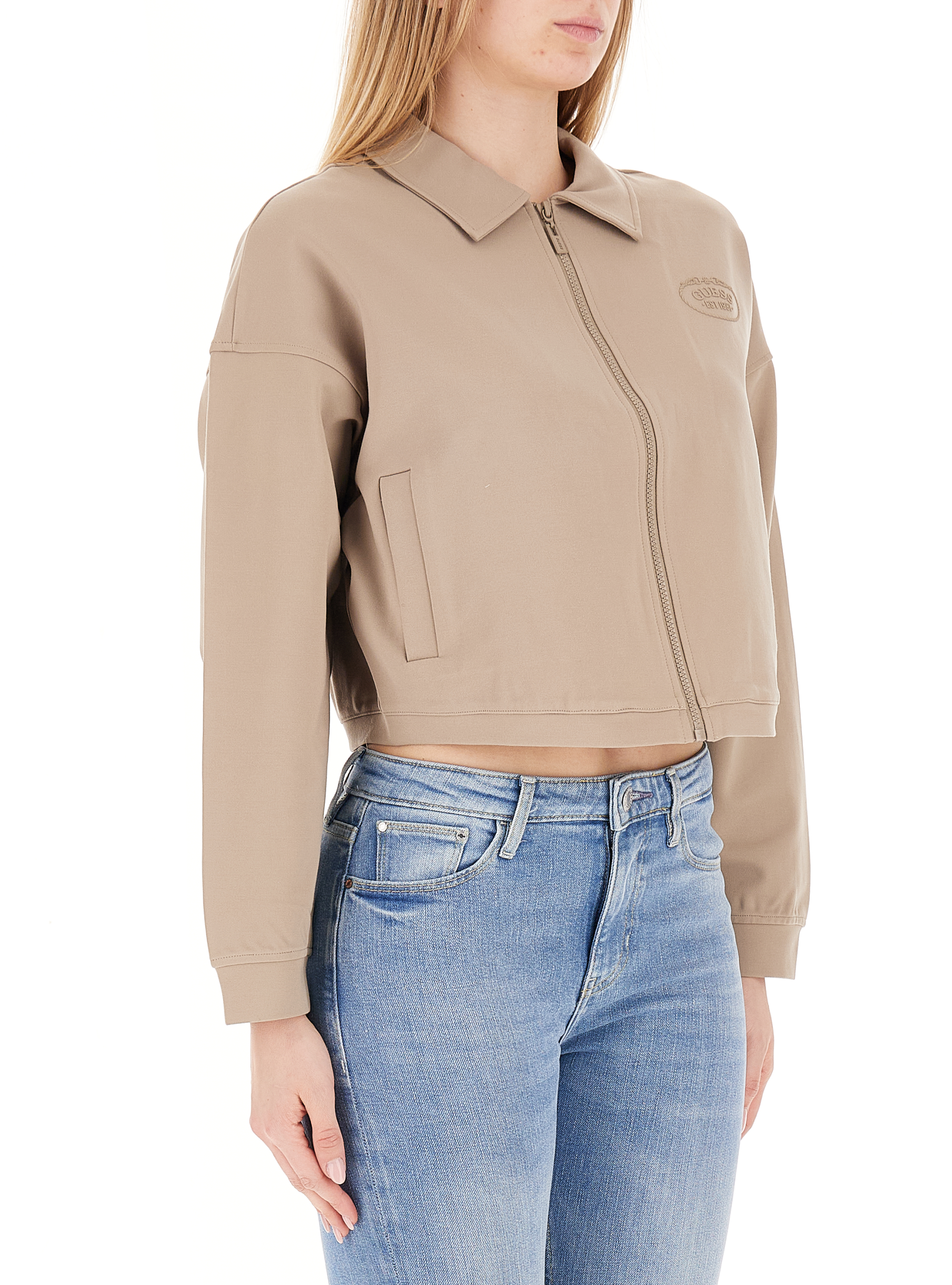 secondary product photo