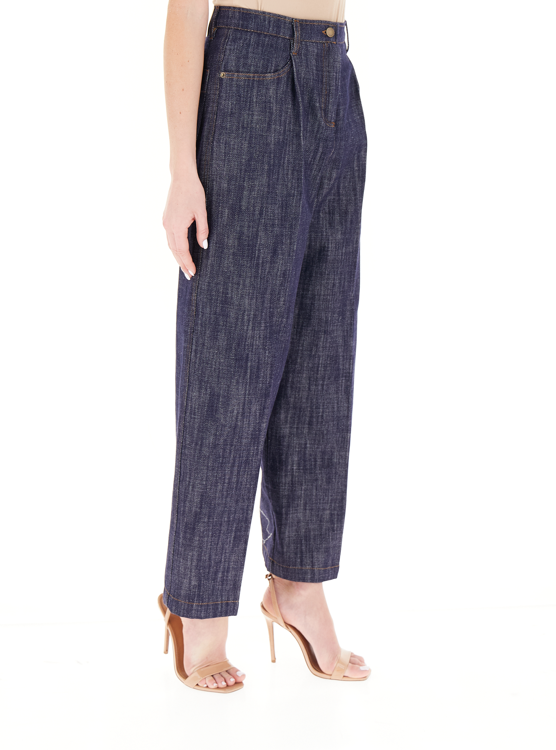 secondary product photo