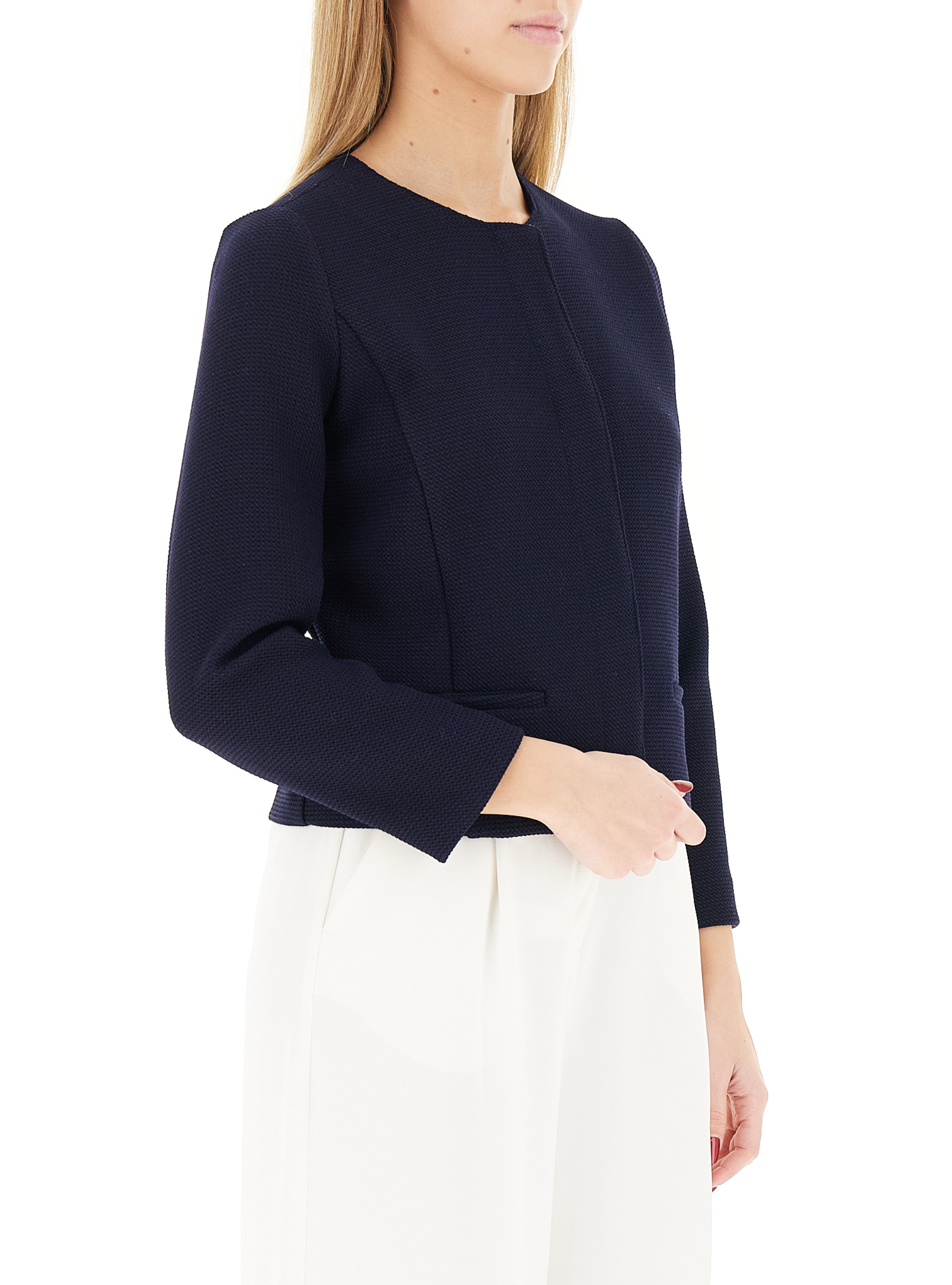 secondary product photo