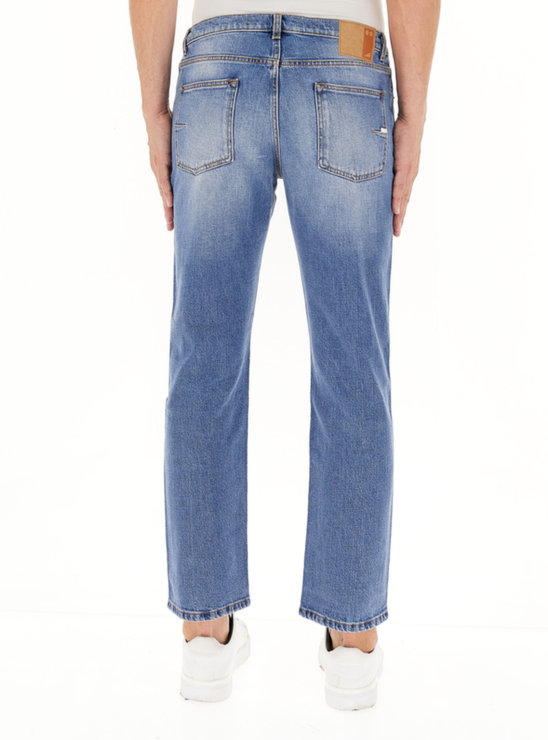 secondary product photo