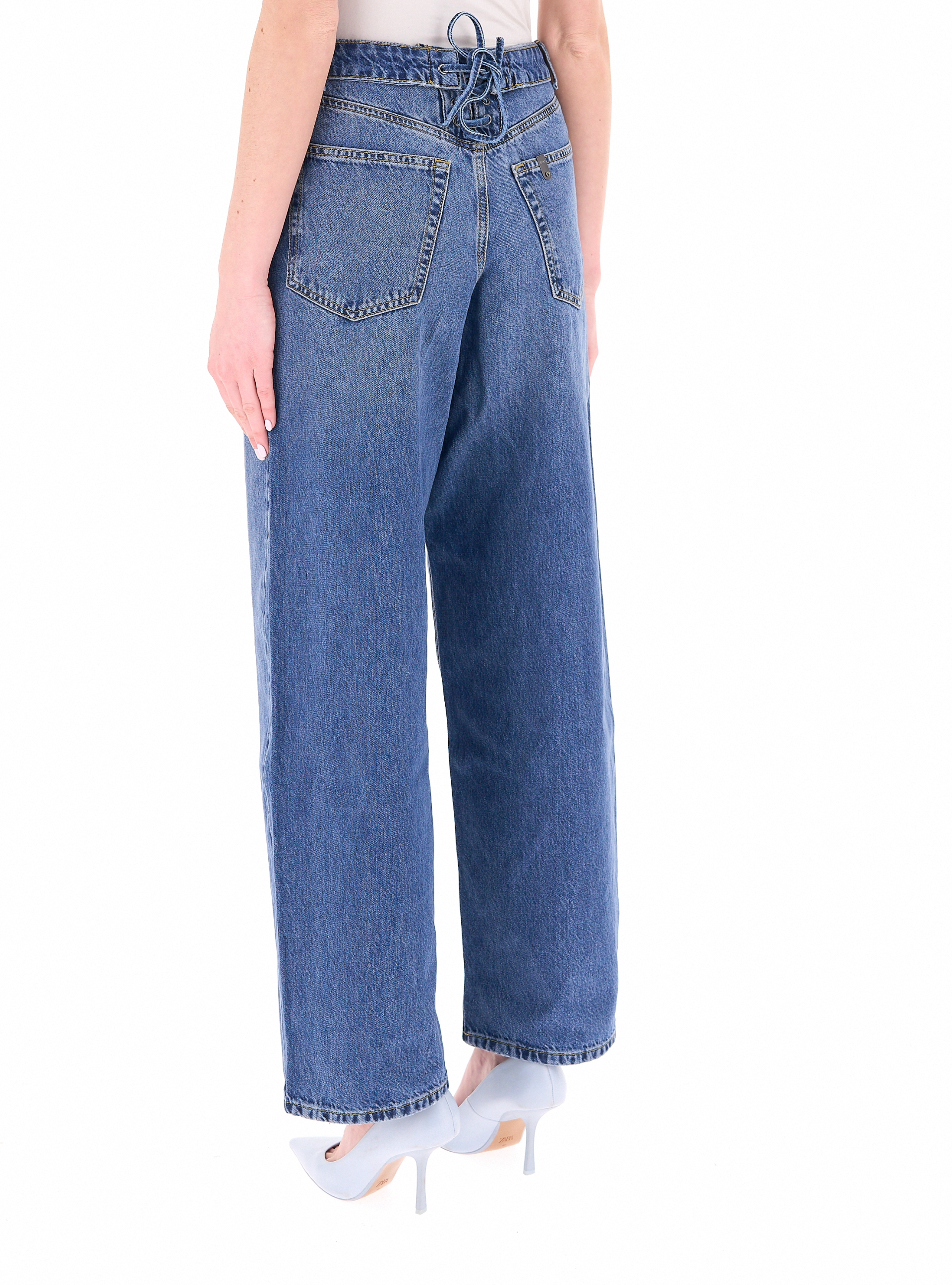 secondary product photo