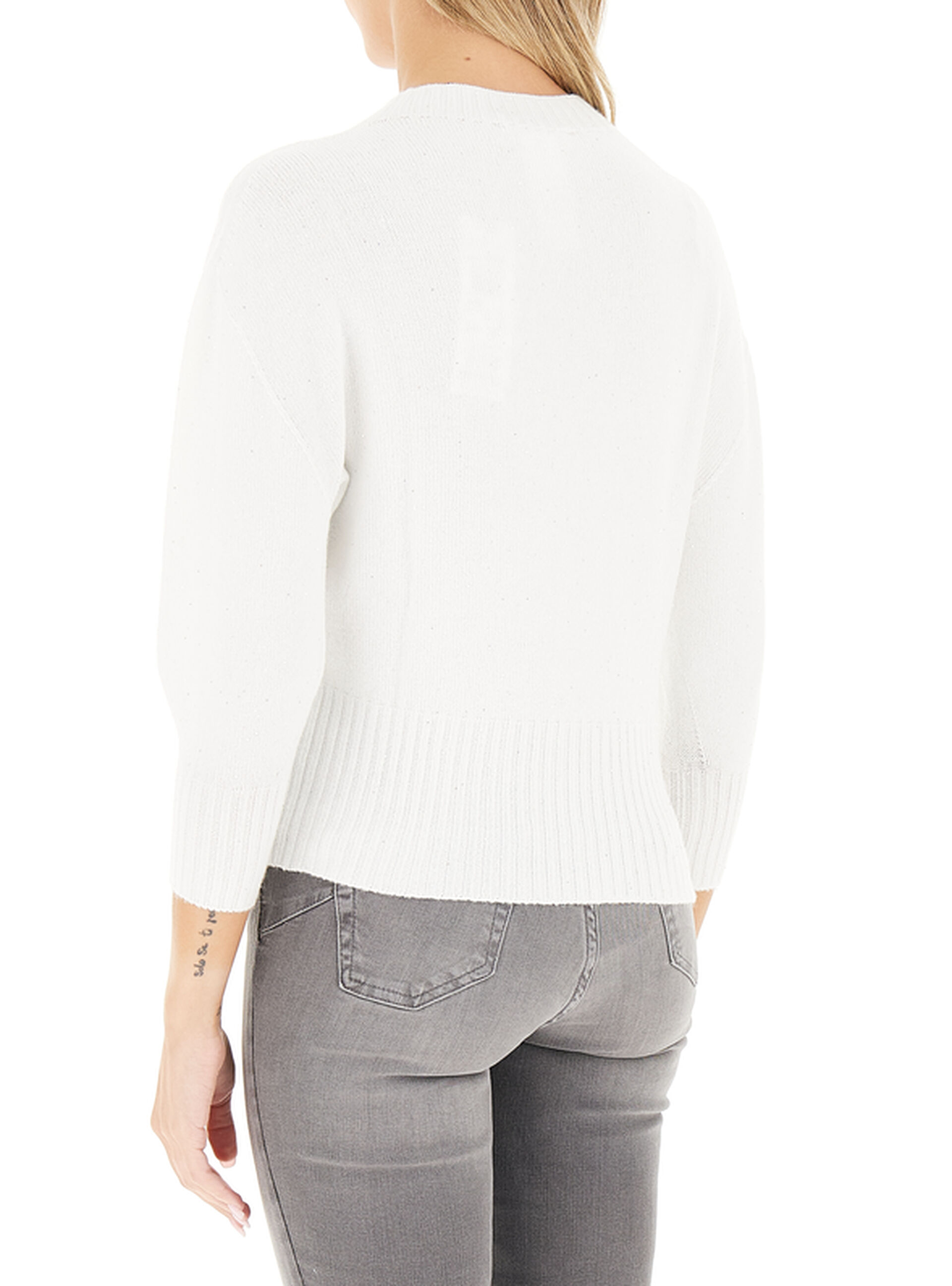 secondary product photo