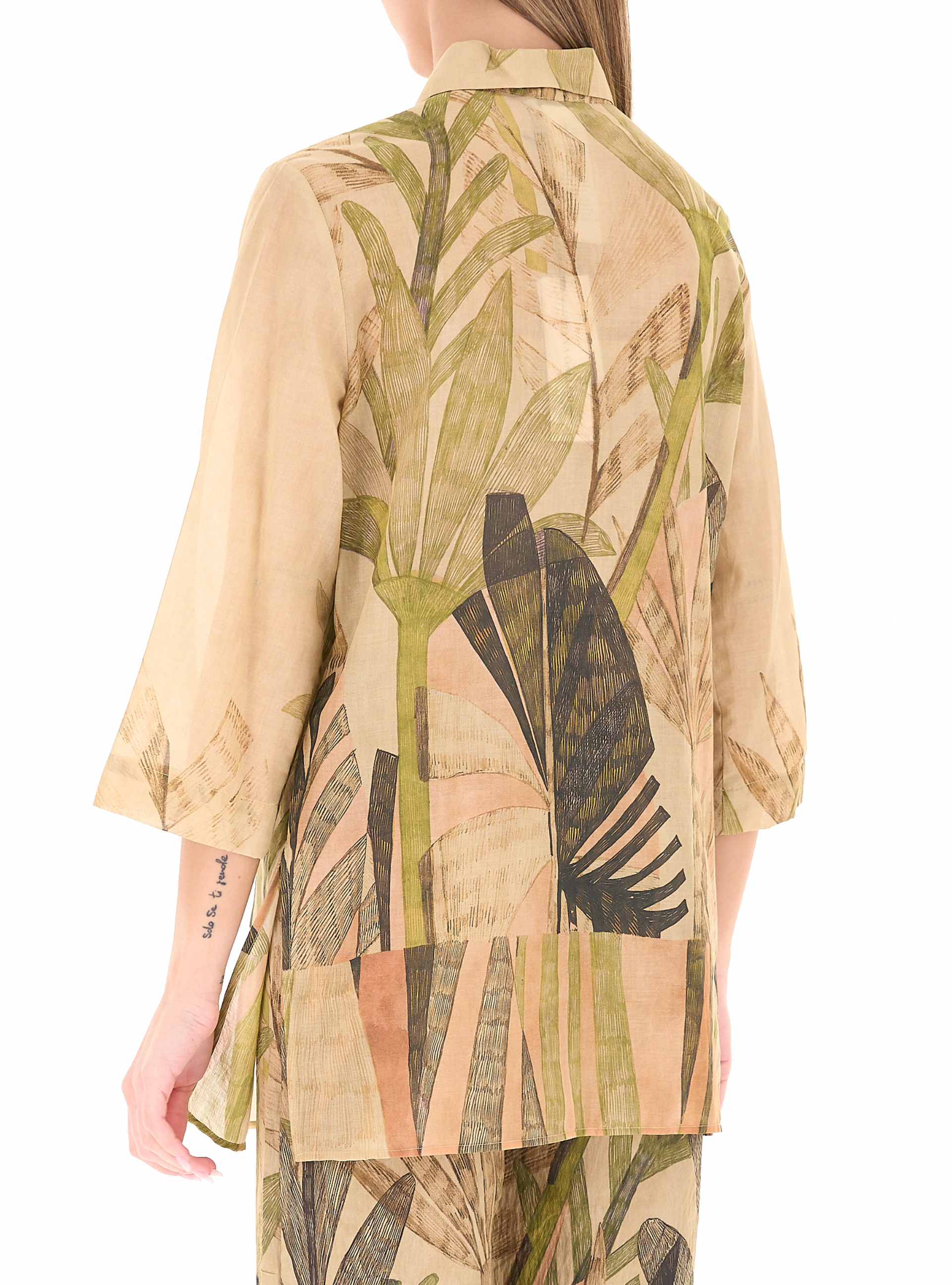 secondary product photo