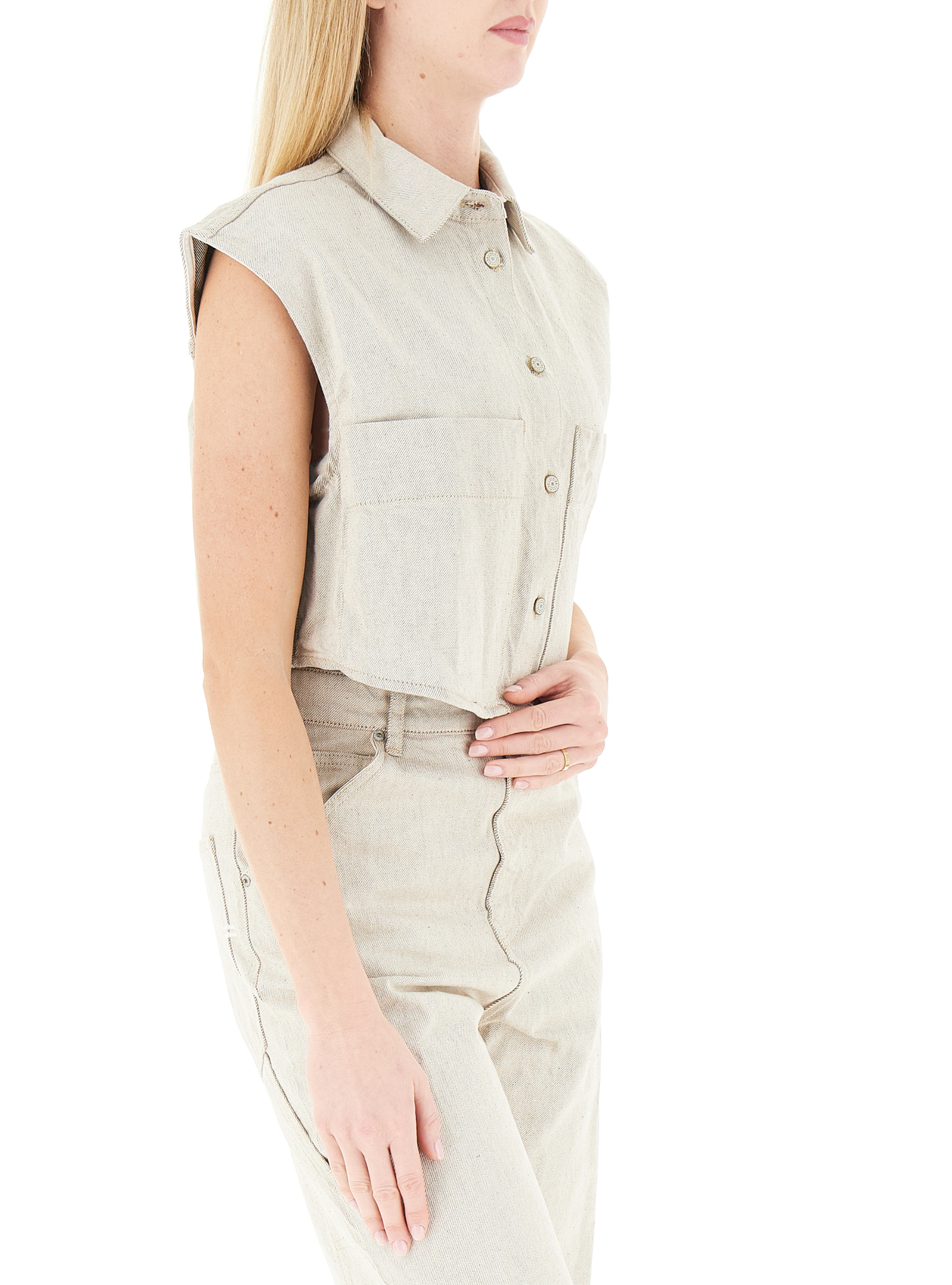 secondary product photo