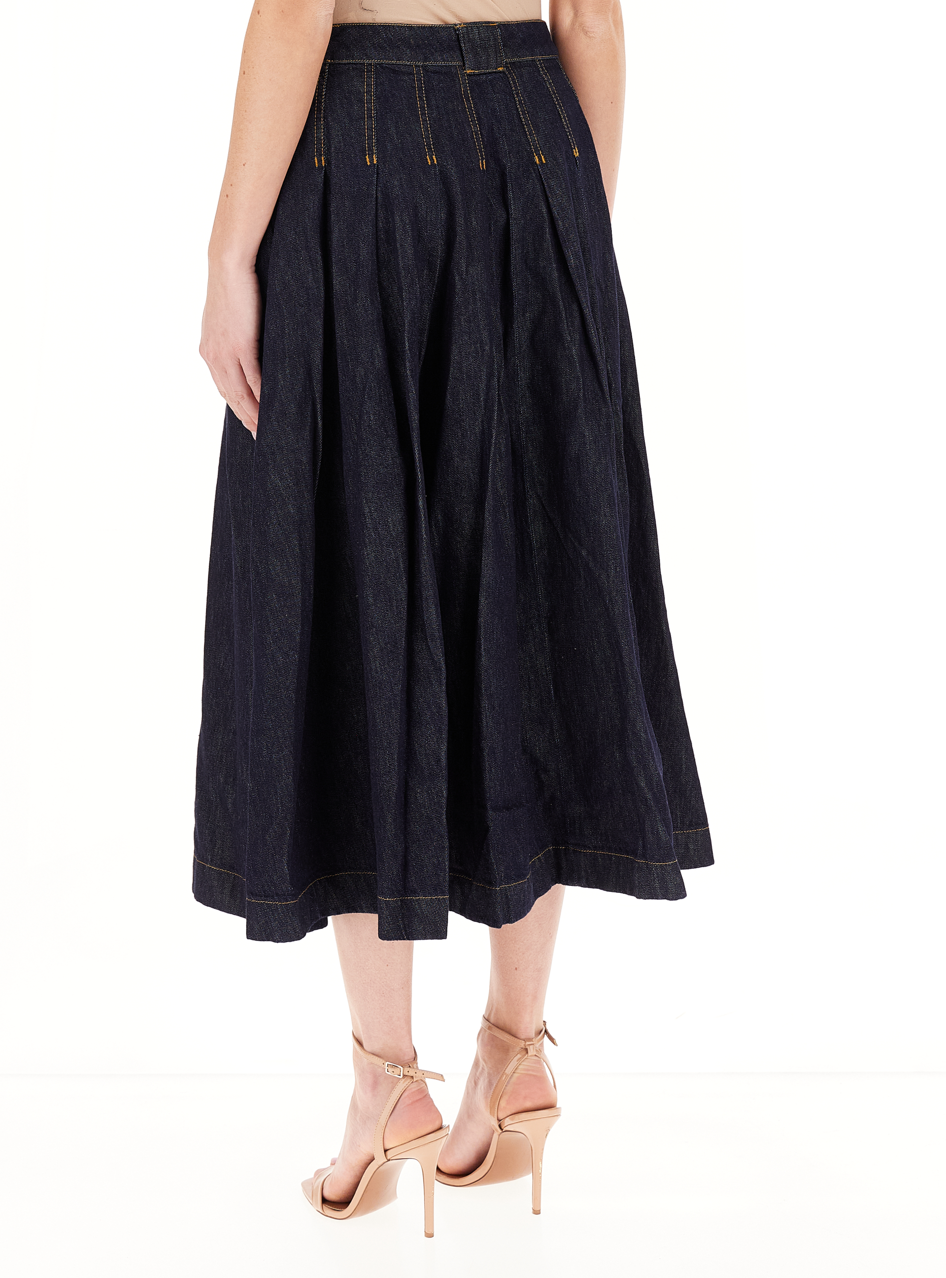 secondary product photo