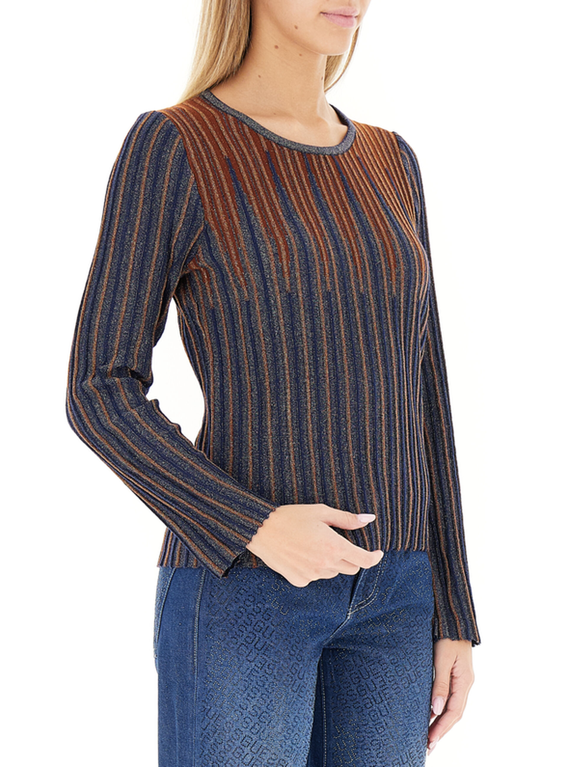 secondary product photo