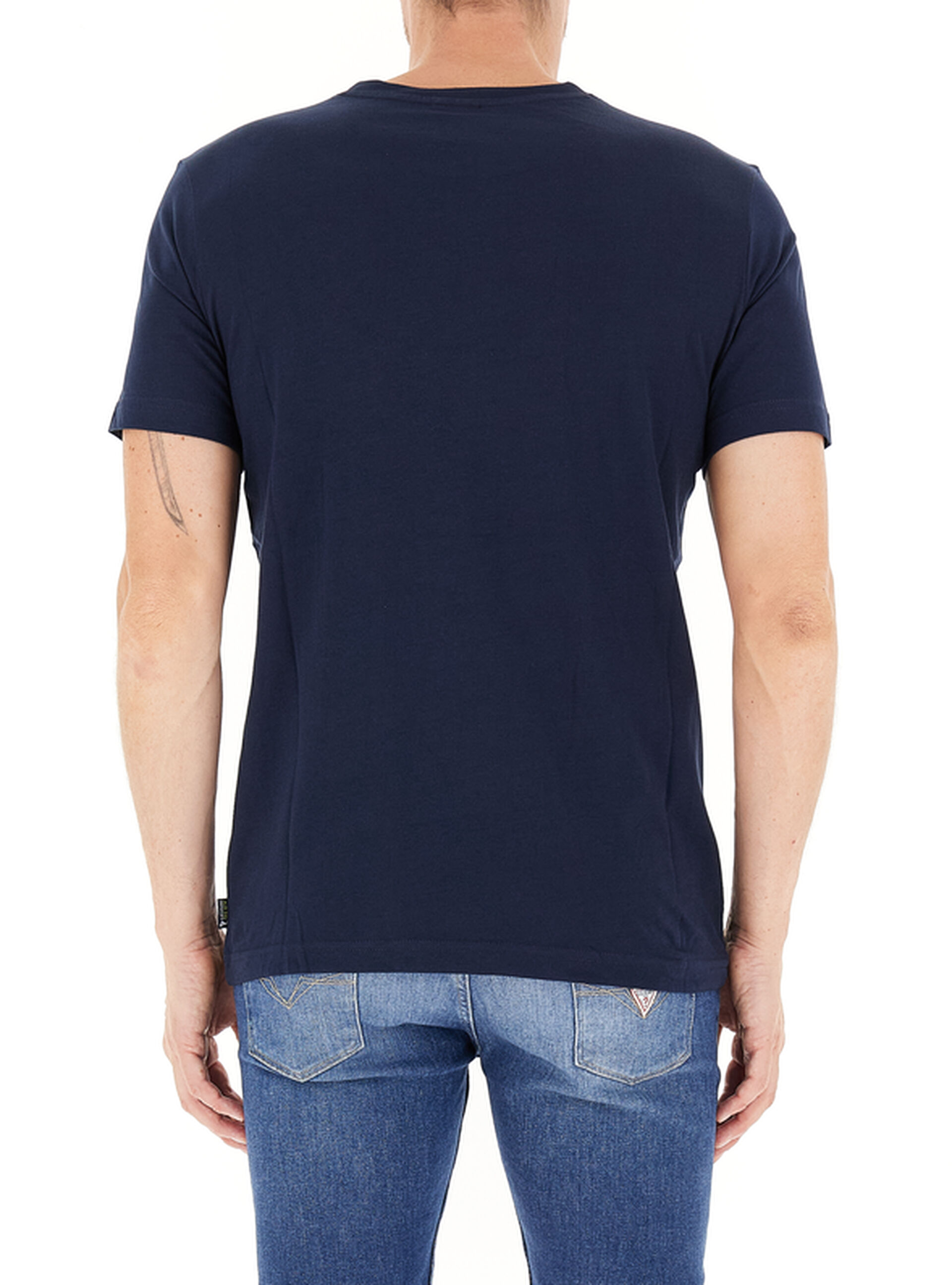 secondary product photo