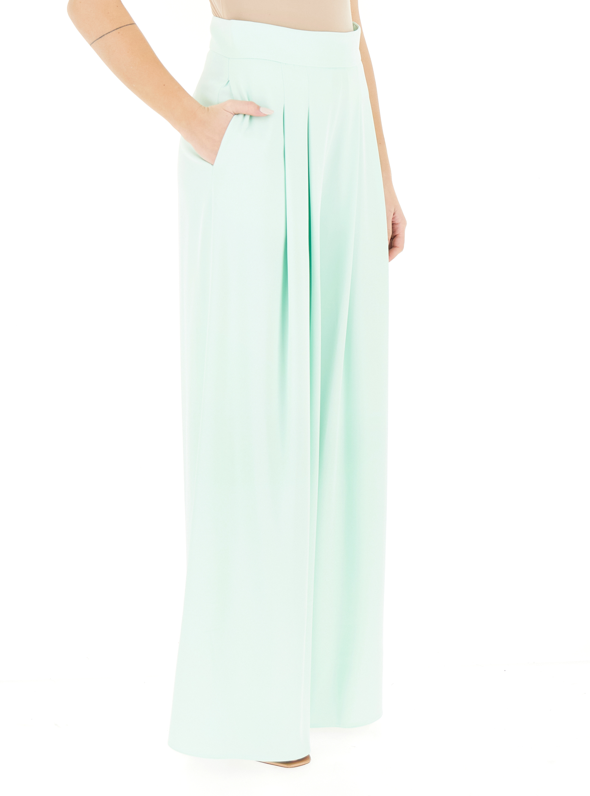 secondary product photo