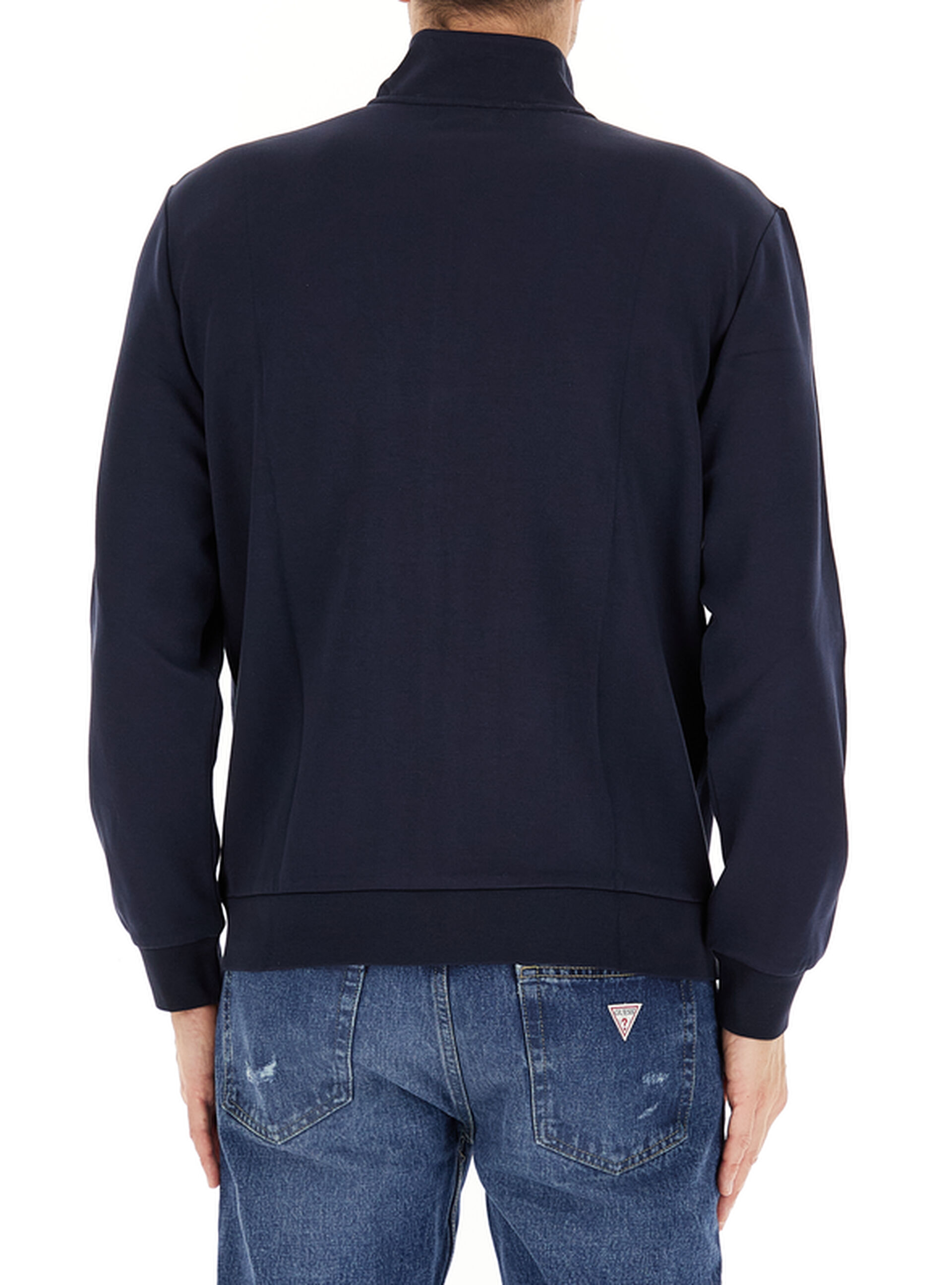 secondary product photo