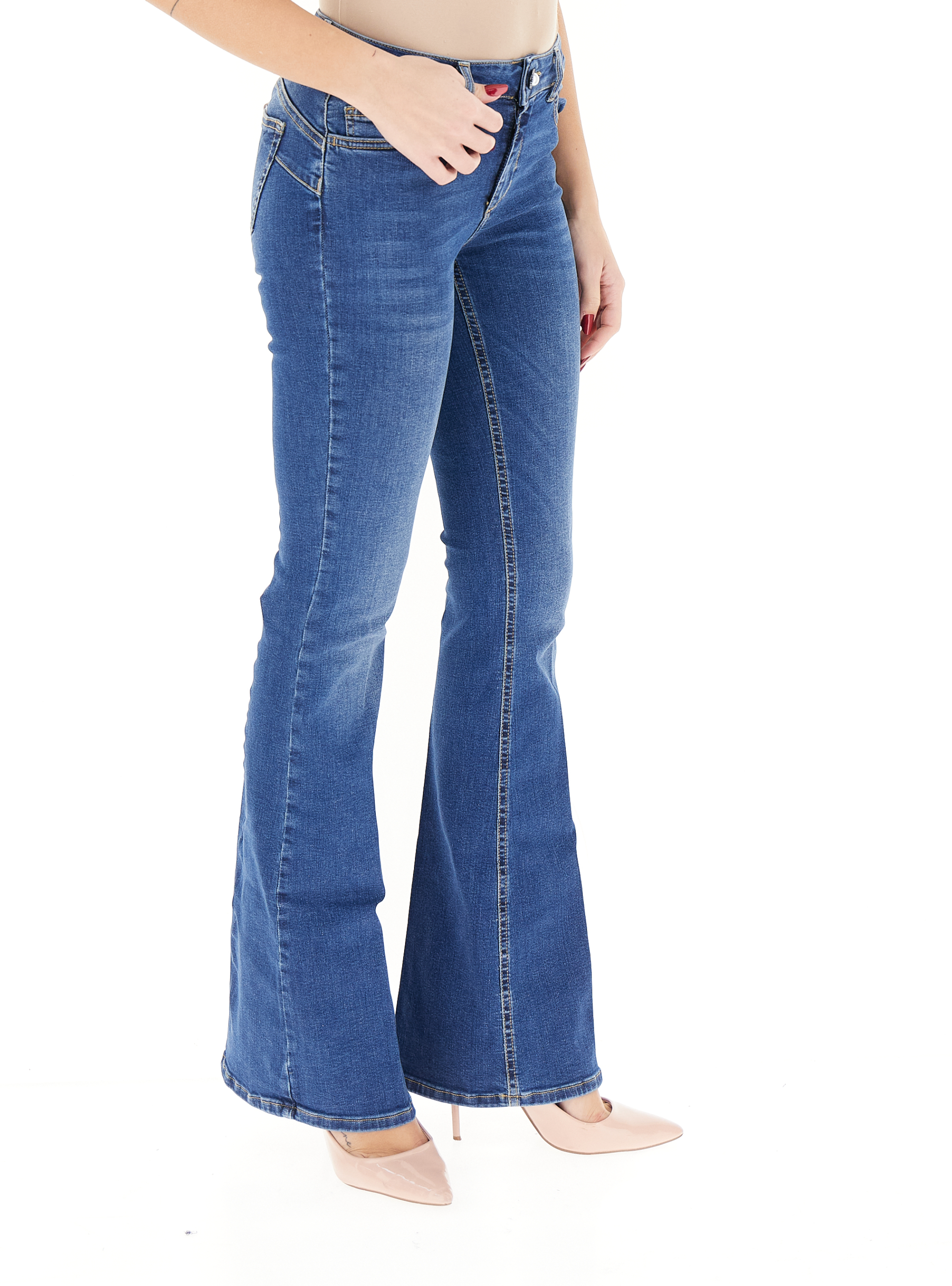 secondary product photo