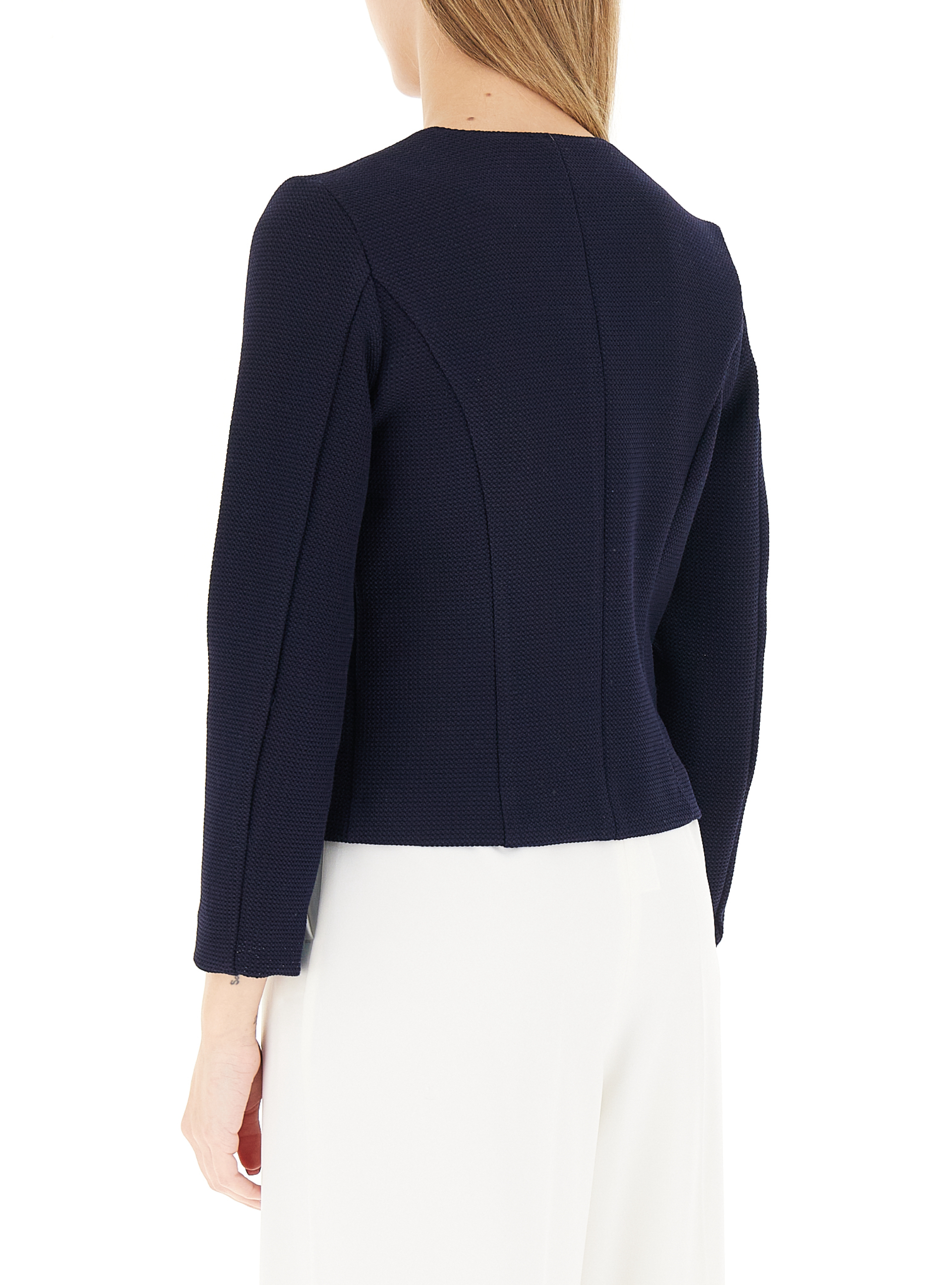 secondary product photo