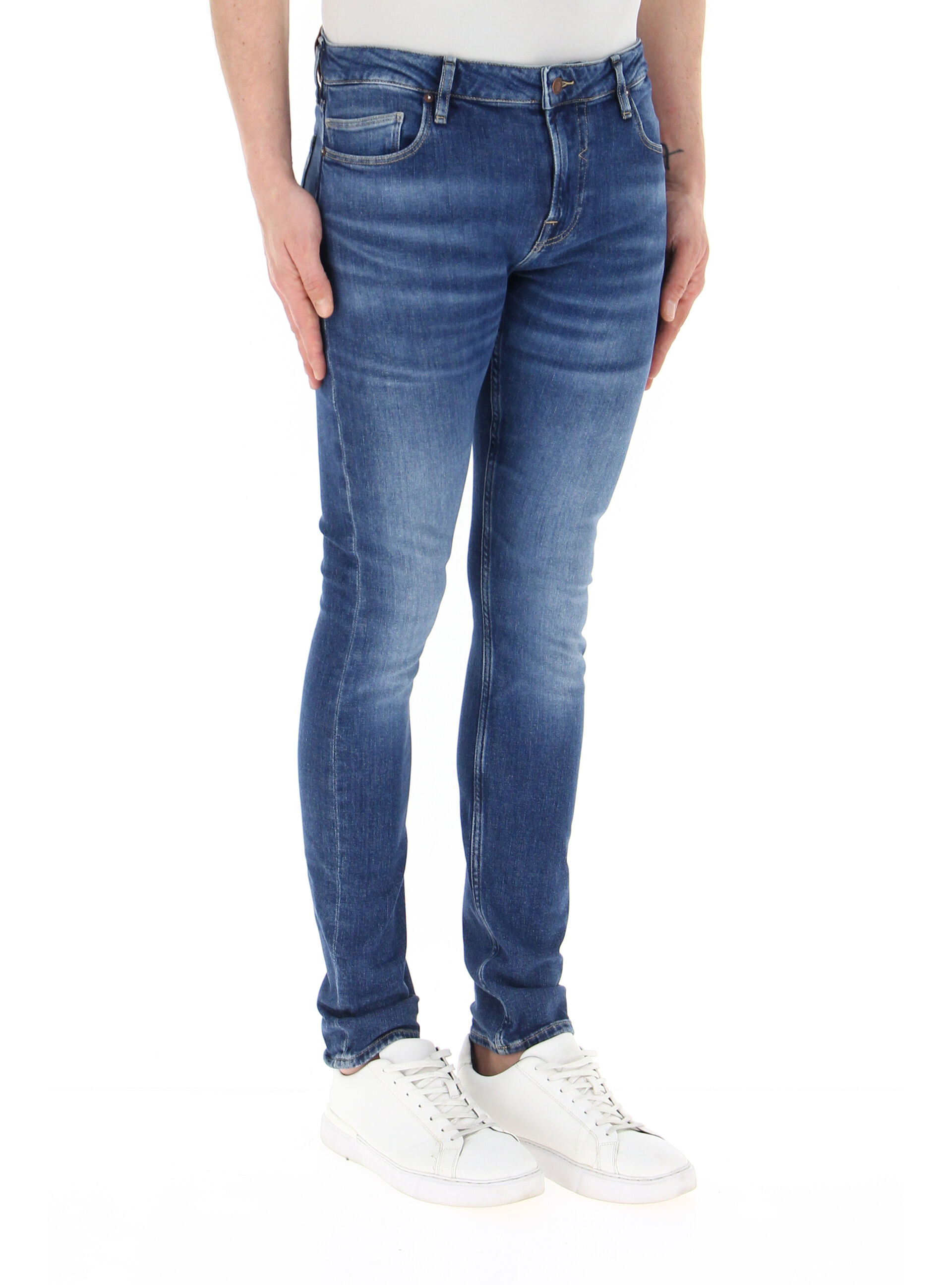 secondary product photo