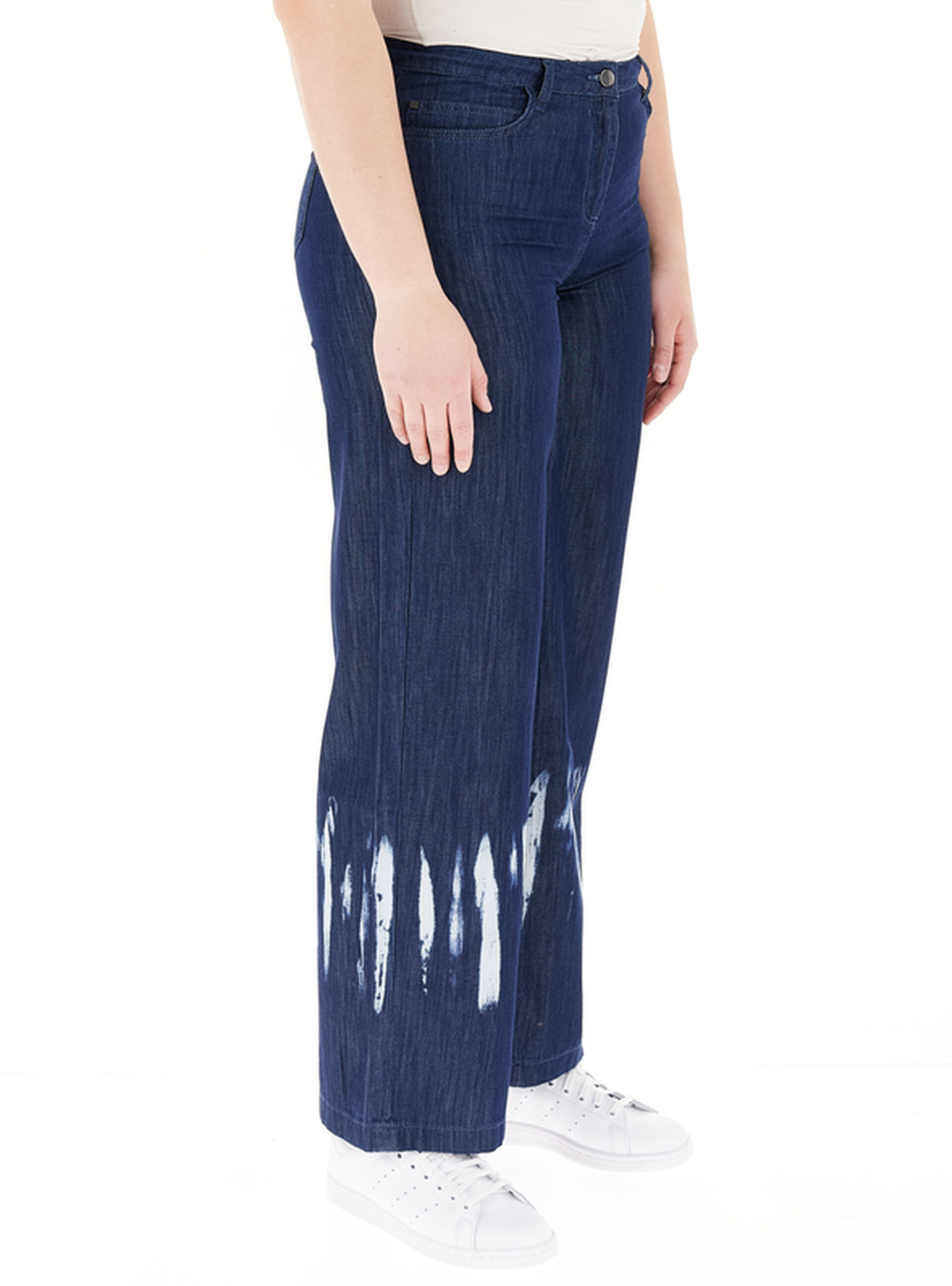 secondary product photo