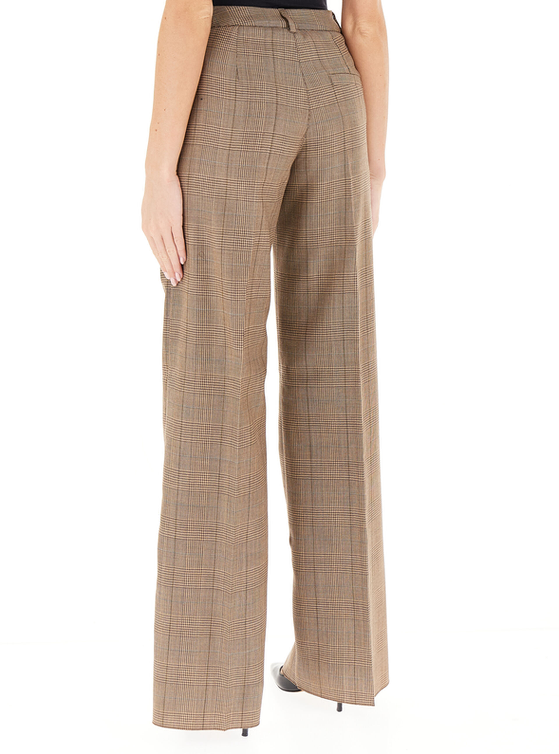 secondary product photo