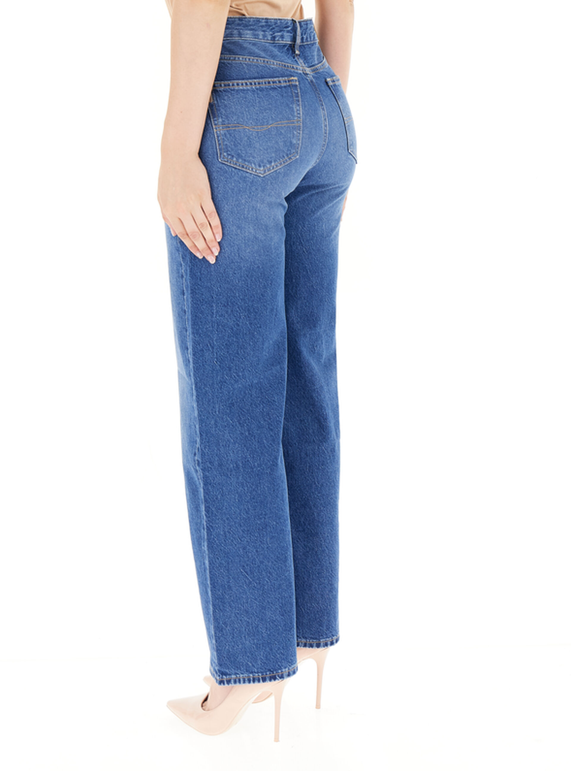 secondary product photo