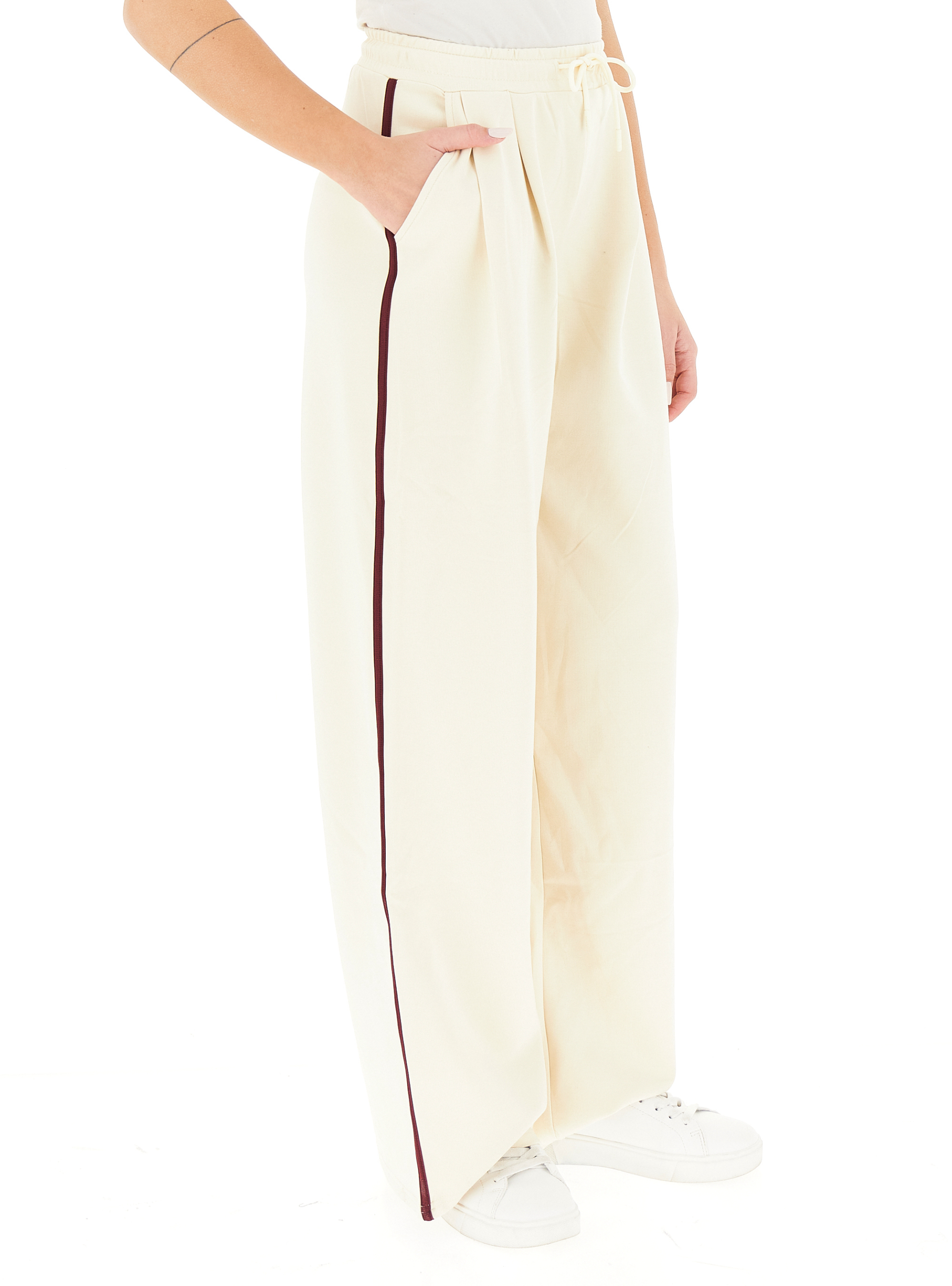 secondary product photo