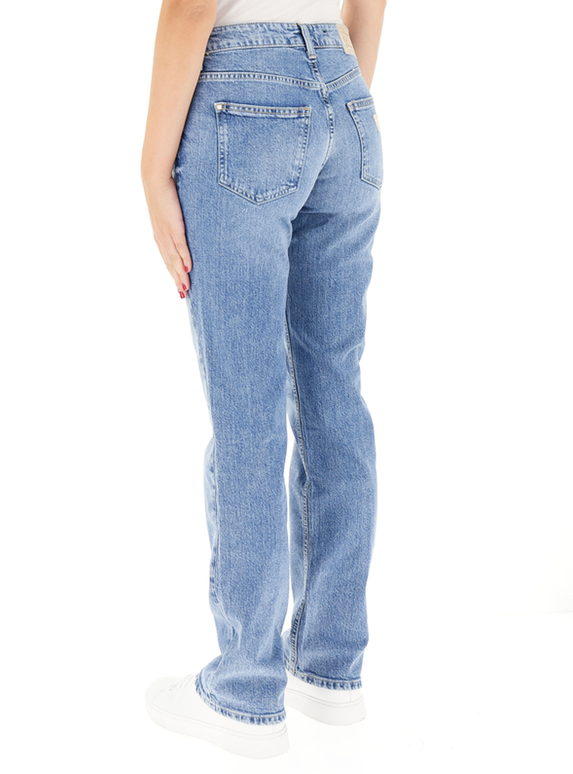 secondary product photo