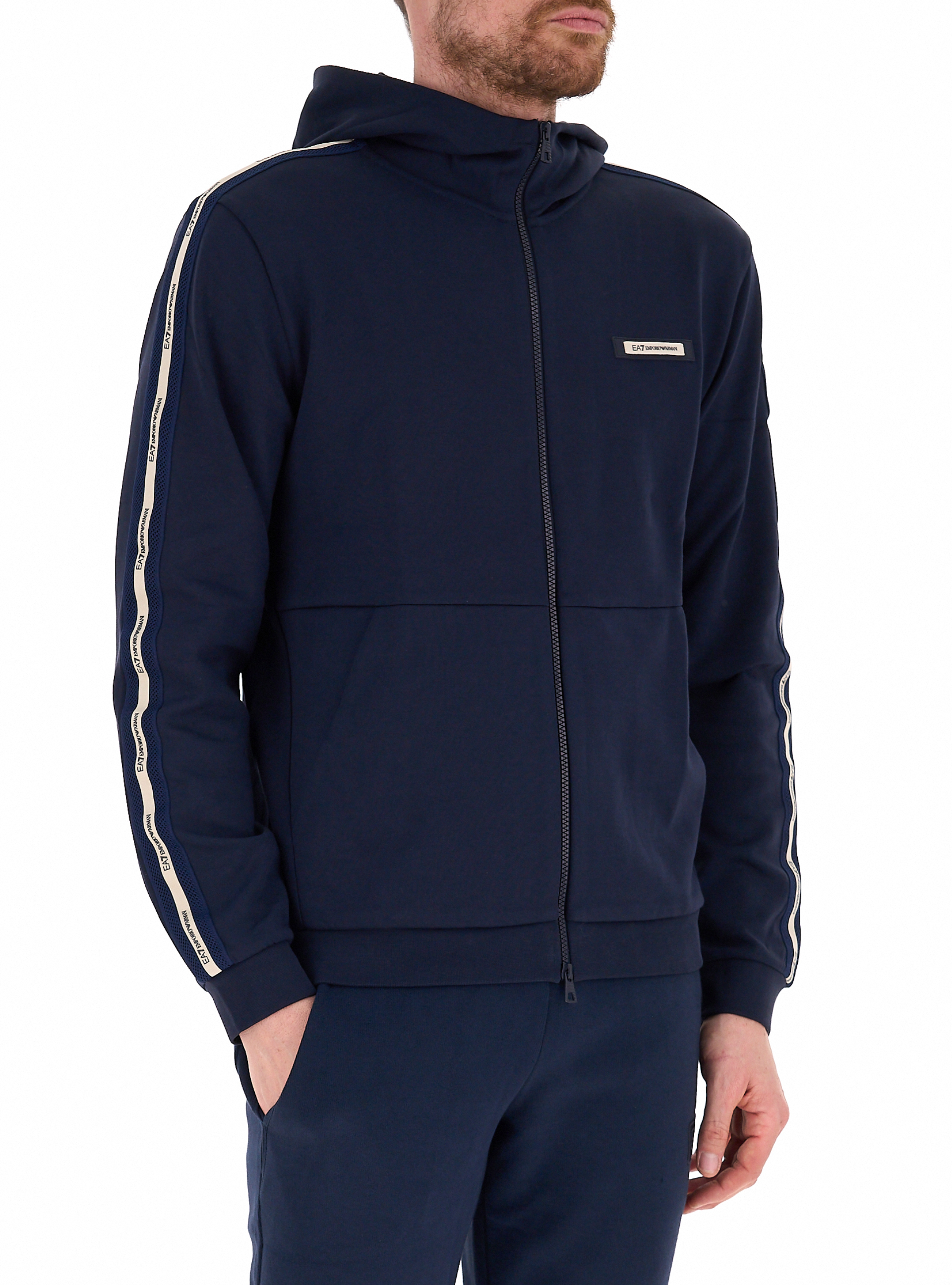 secondary product photo