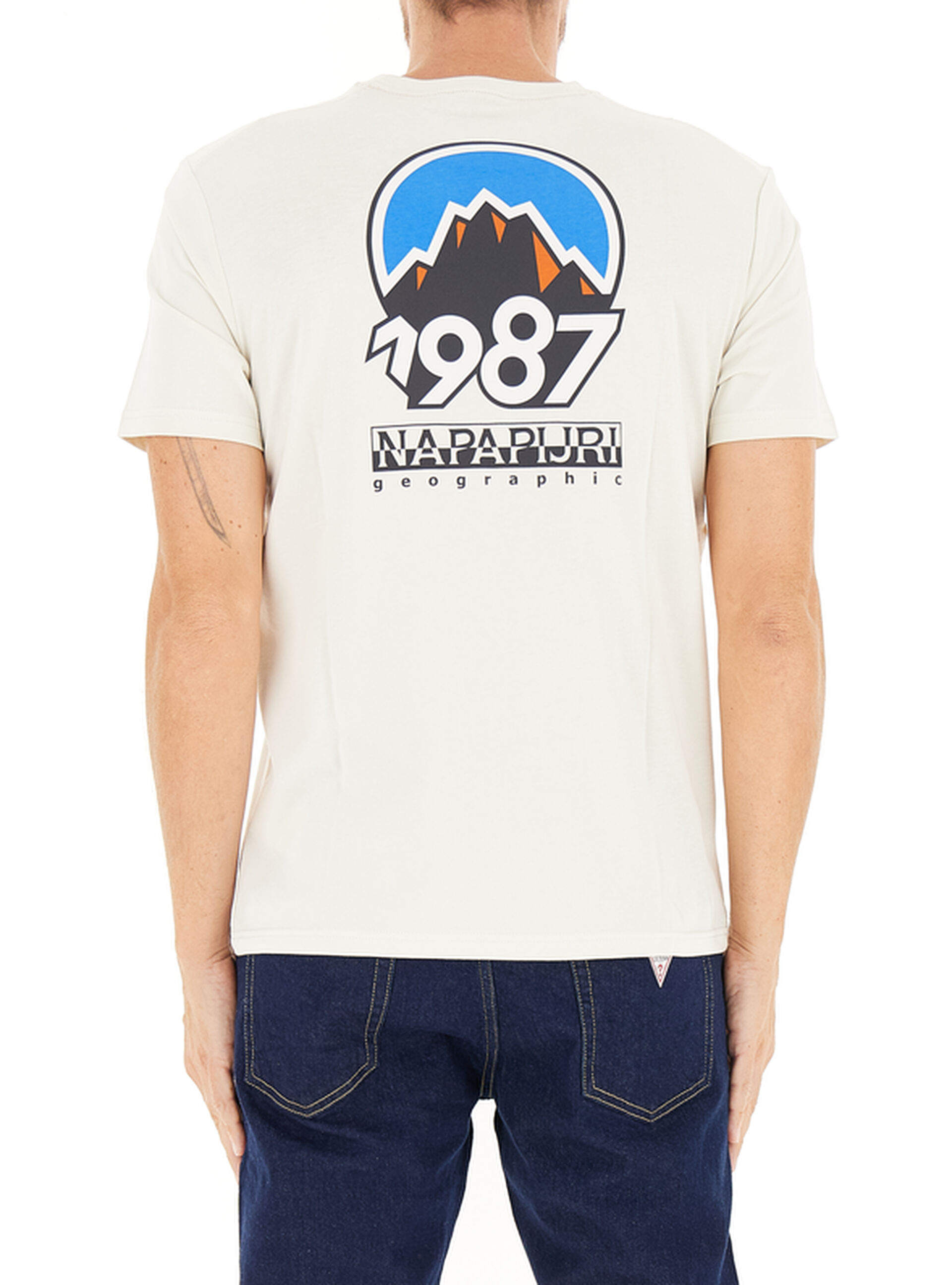 secondary product photo