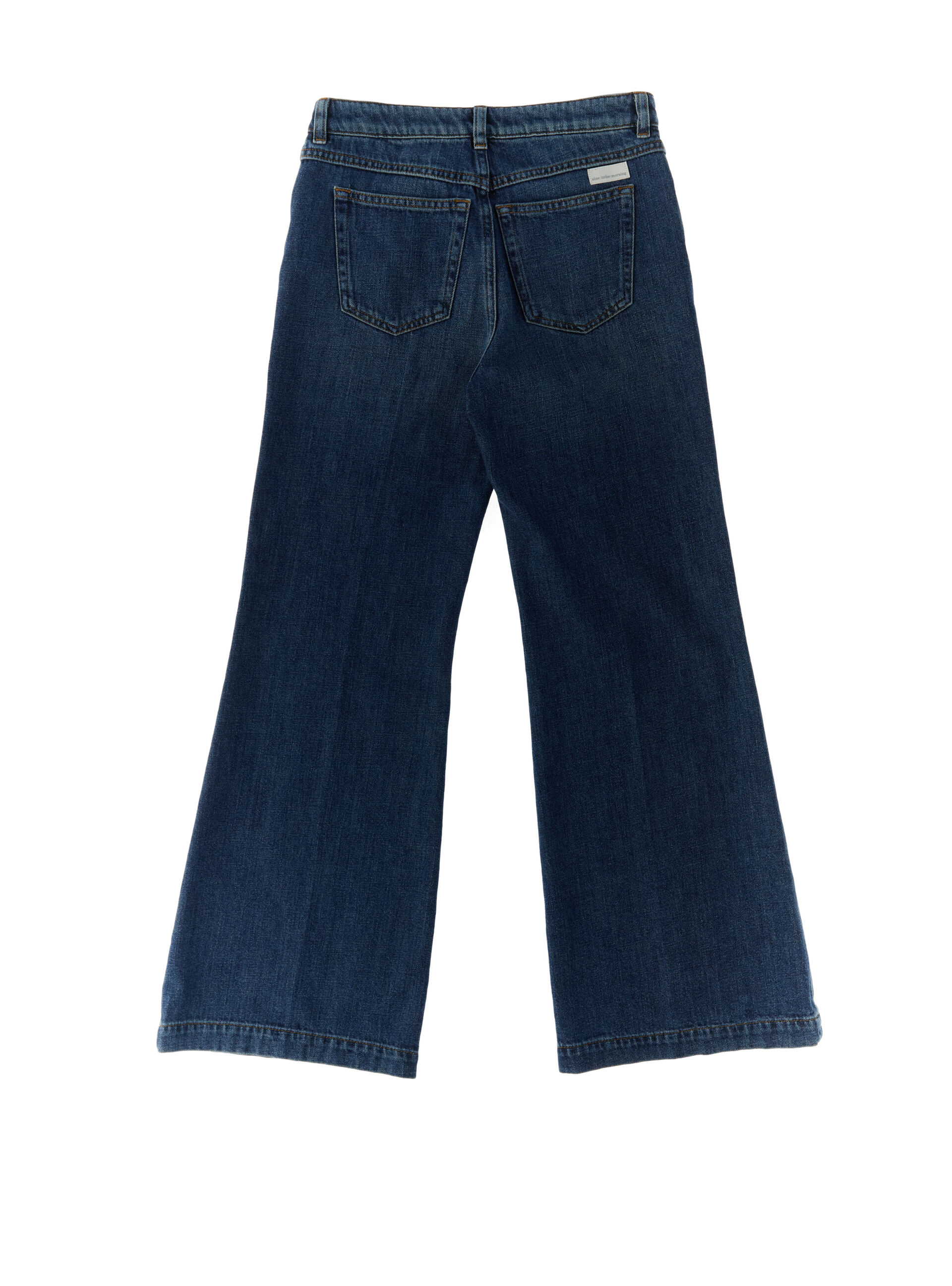 secondary product photo