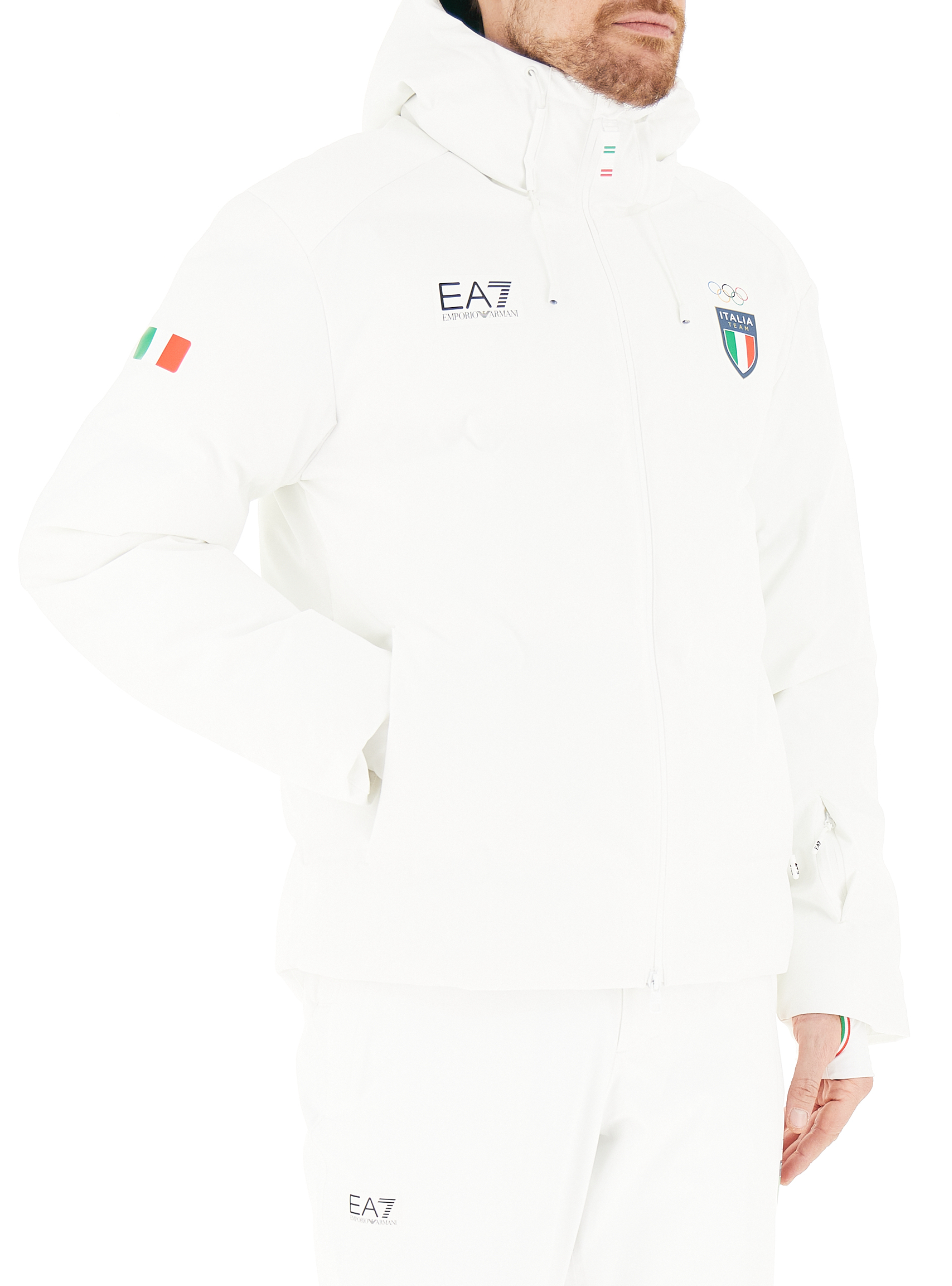 secondary product photo