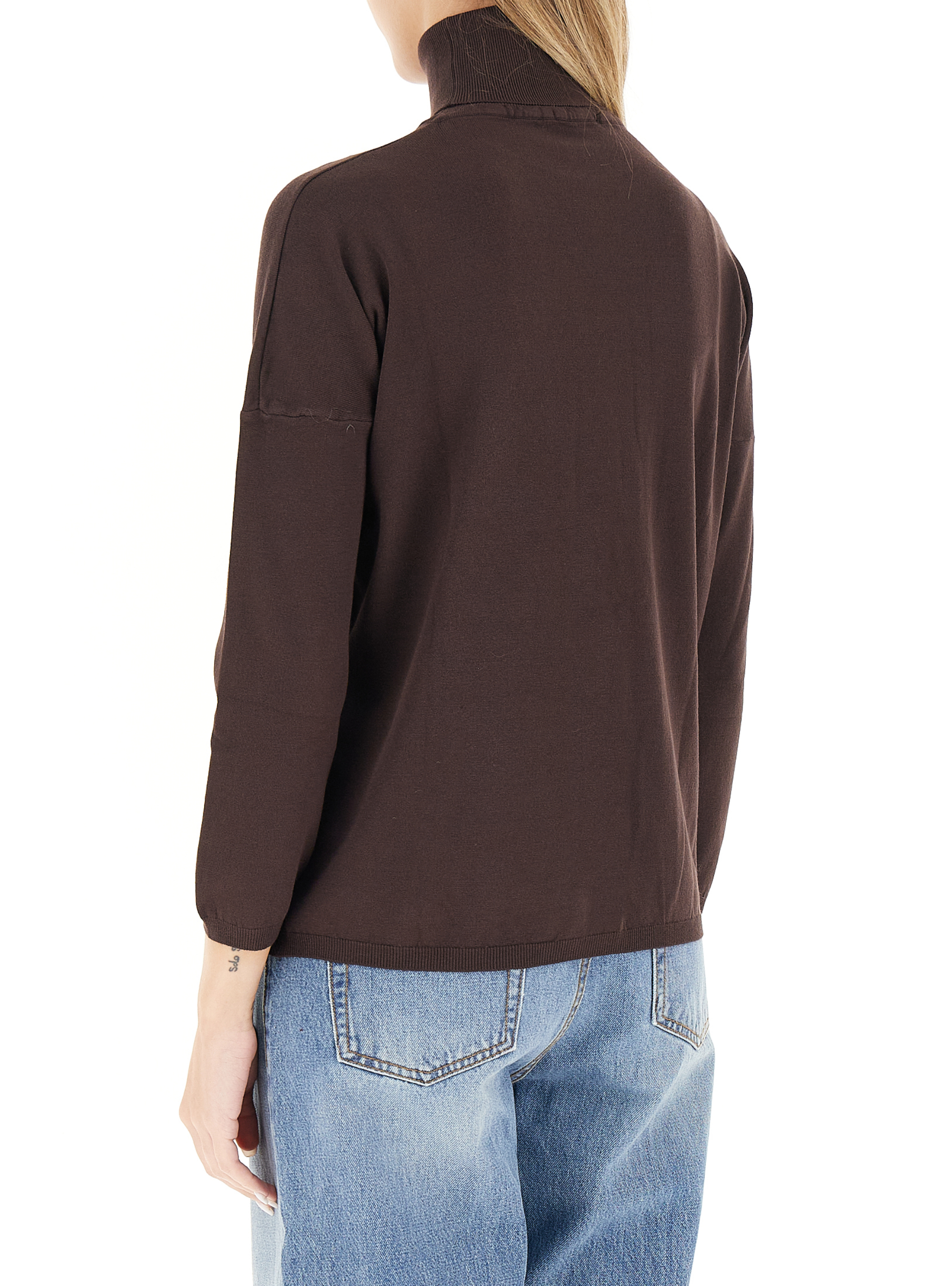 secondary product photo