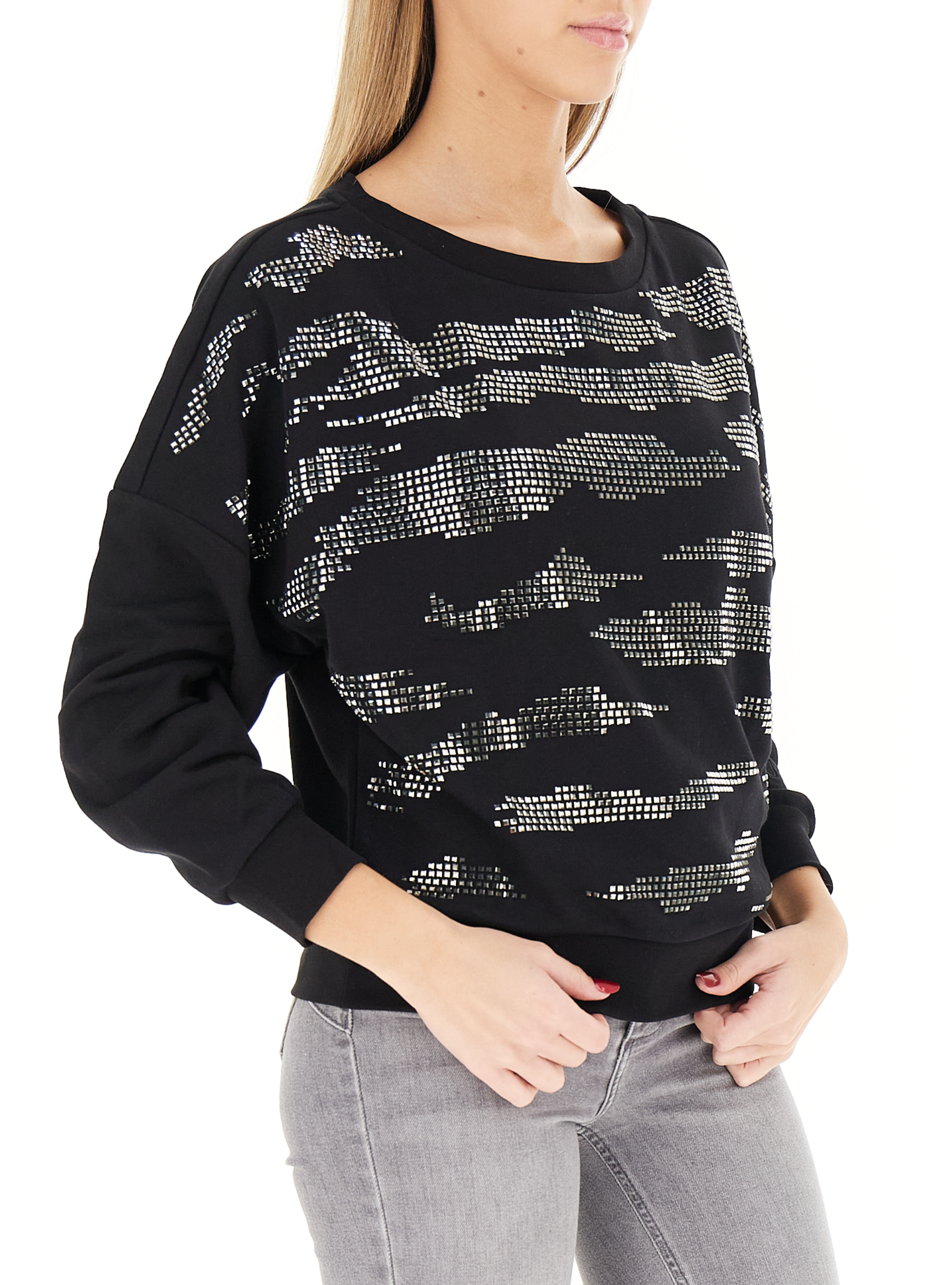 secondary product photo