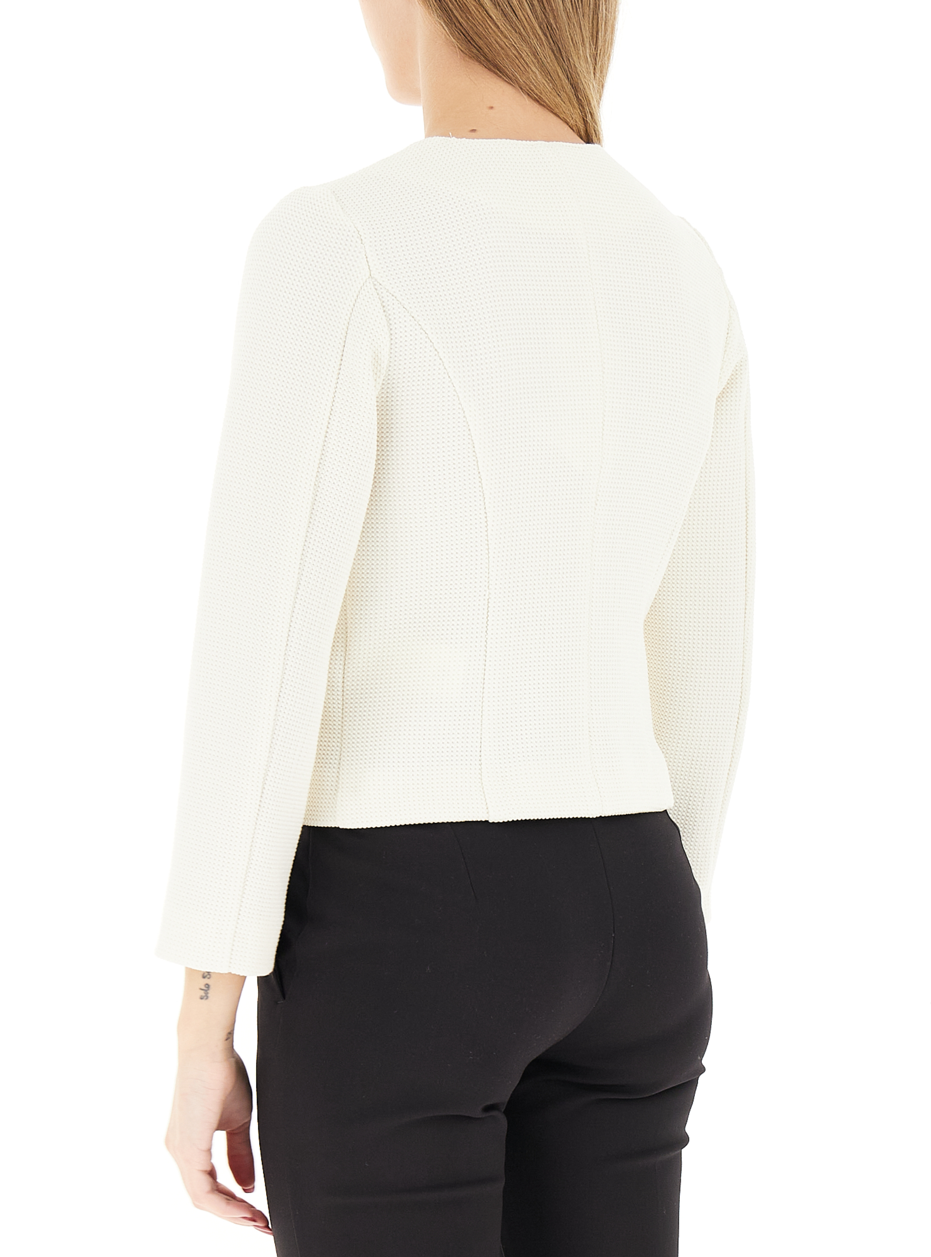 secondary product photo