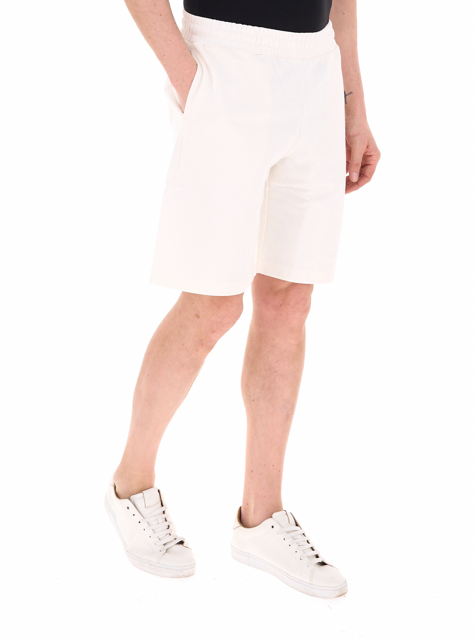 secondary product photo