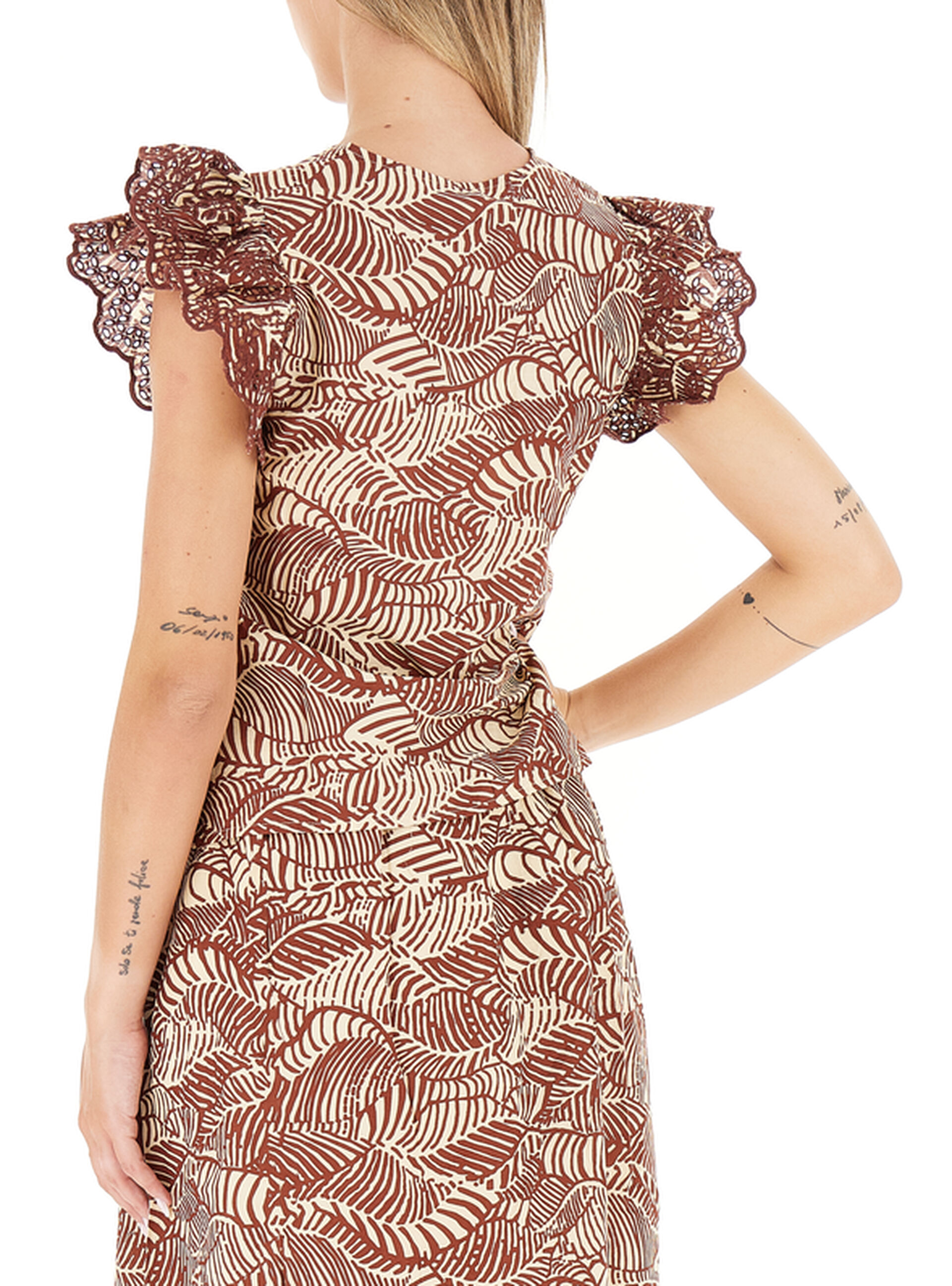 secondary product photo