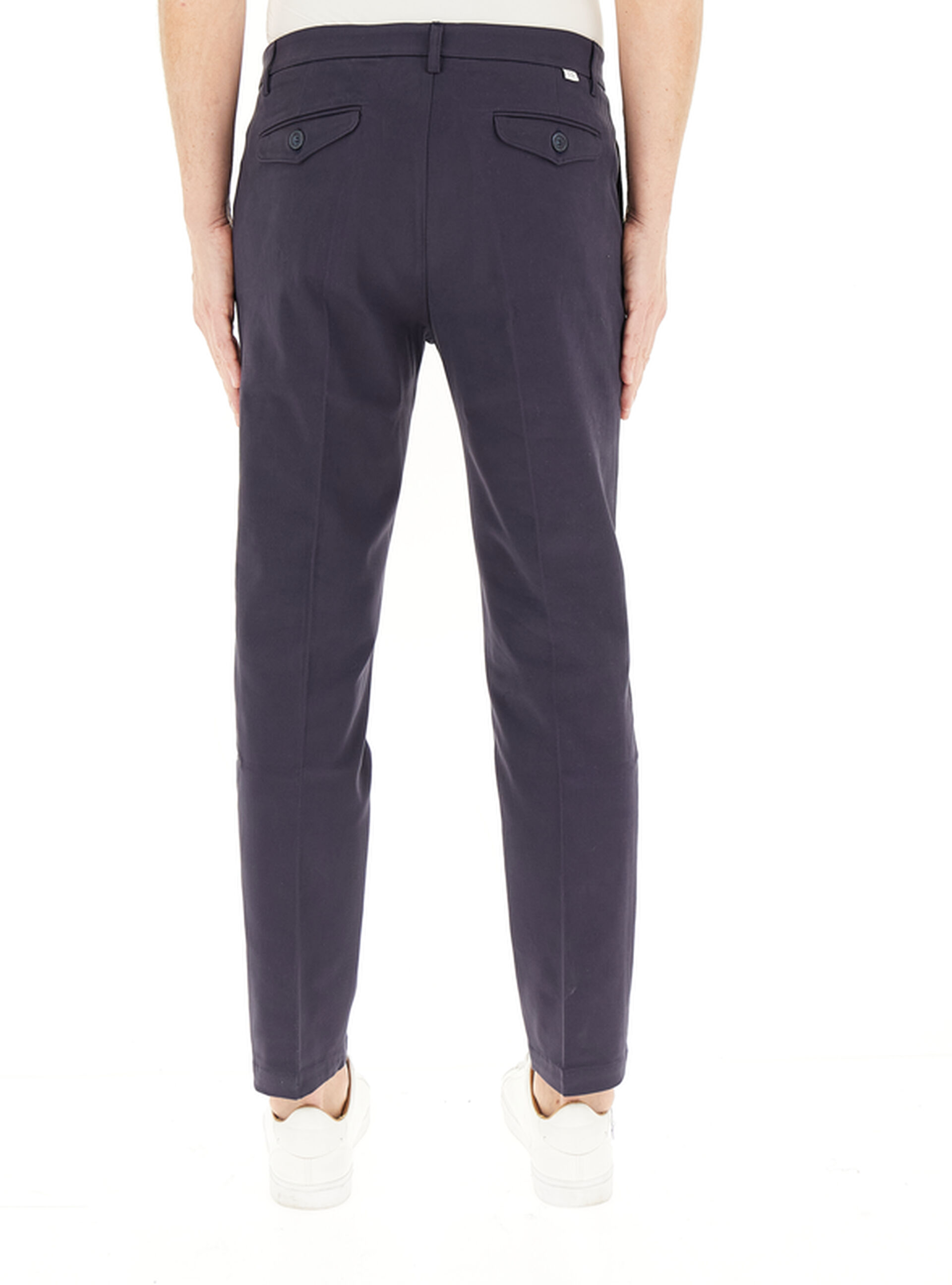 secondary product photo