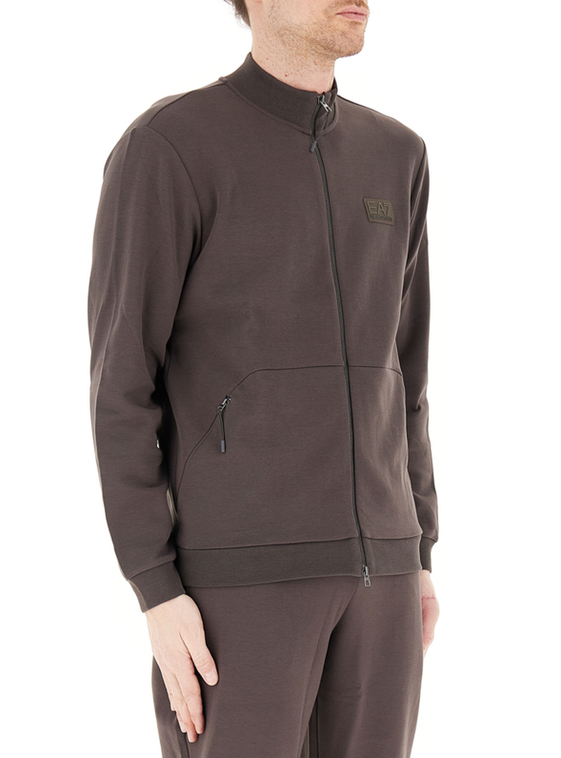 secondary product photo