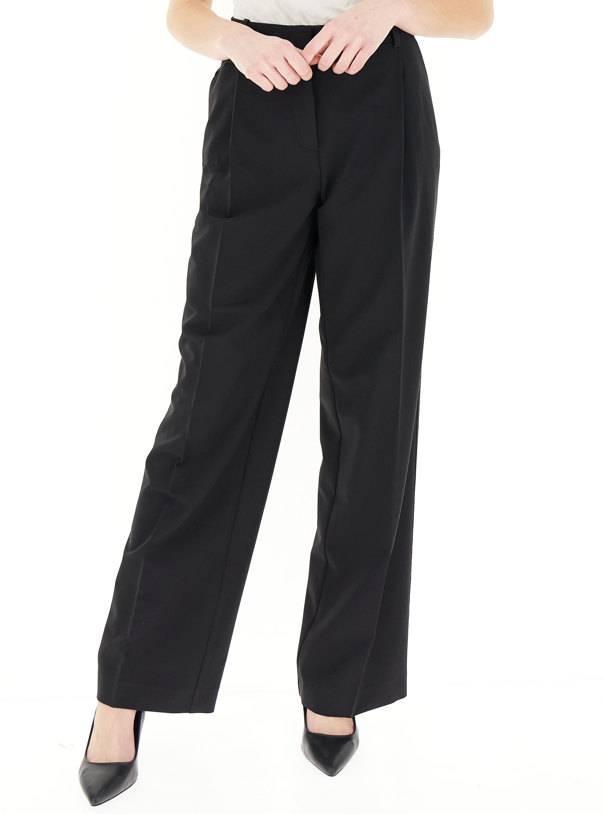 Pinko Pantalone a palazzo NERO 40